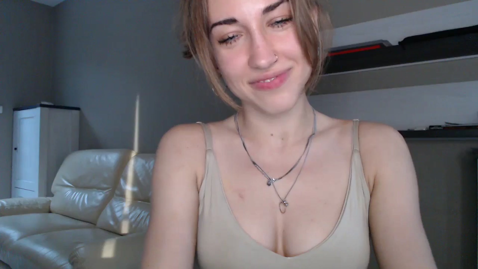 Gallery image thumbnail from GalaxyAnisia's myfreecams stream on, 08/29/2024, 16:47 image 13 of 20