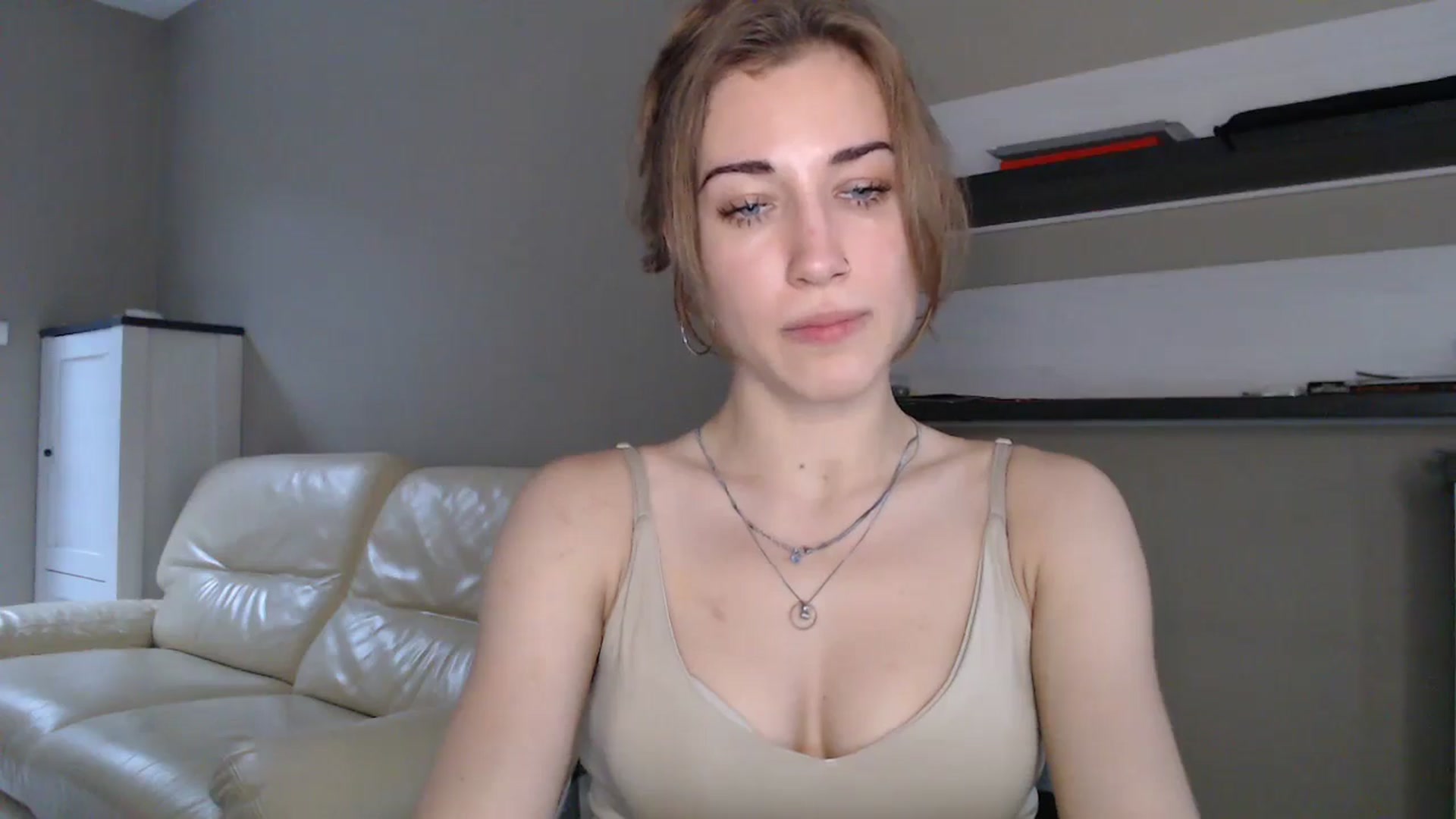 Gallery image thumbnail from GalaxyAnisia's myfreecams stream on, 08/29/2024, 16:47 image 4 of 20