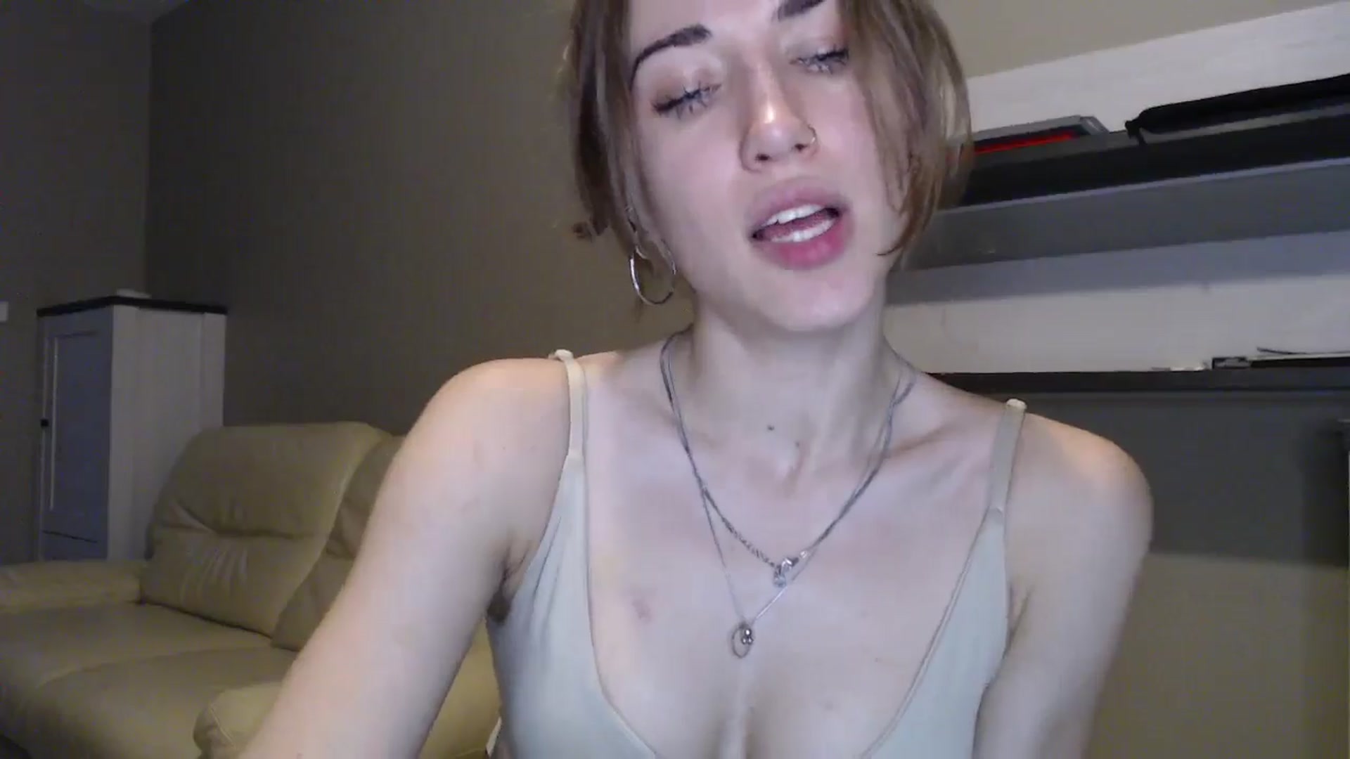 Gallery image thumbnail from GalaxyAnisia's myfreecams stream on, 08/29/2024, 18:23 image 5 of 20