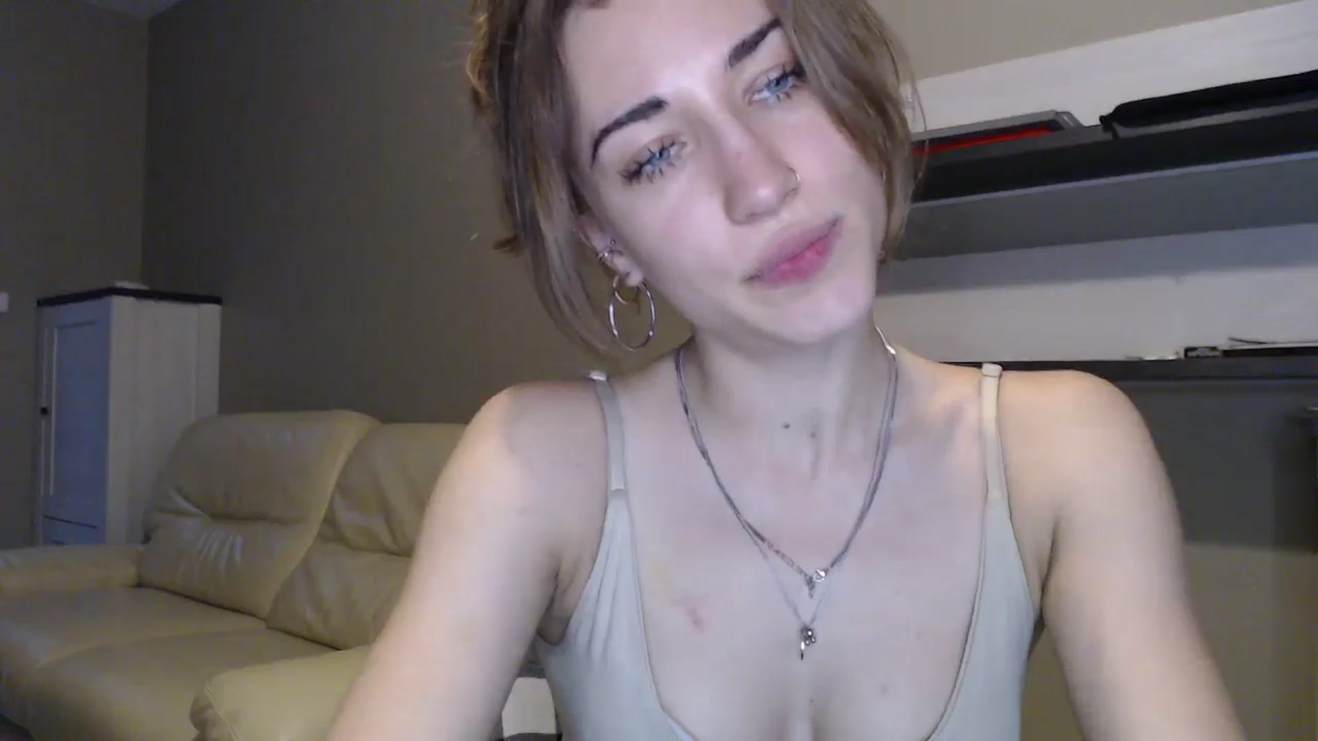 Gallery image thumbnail from GalaxyAnisia's myfreecams stream on, 08/29/2024, 18:23 image 2 of 20