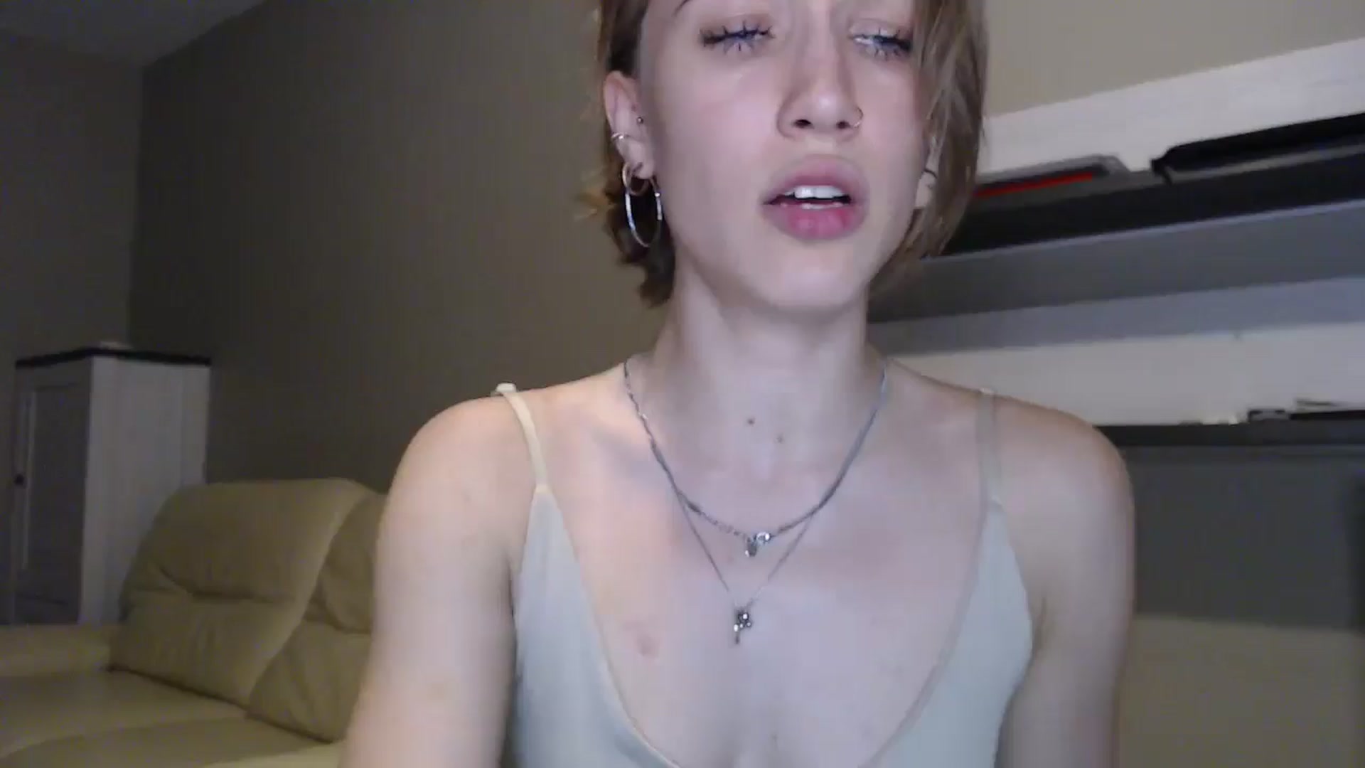 Gallery image thumbnail from GalaxyAnisia's myfreecams stream on, 08/29/2024, 19:18 image 10 of 20