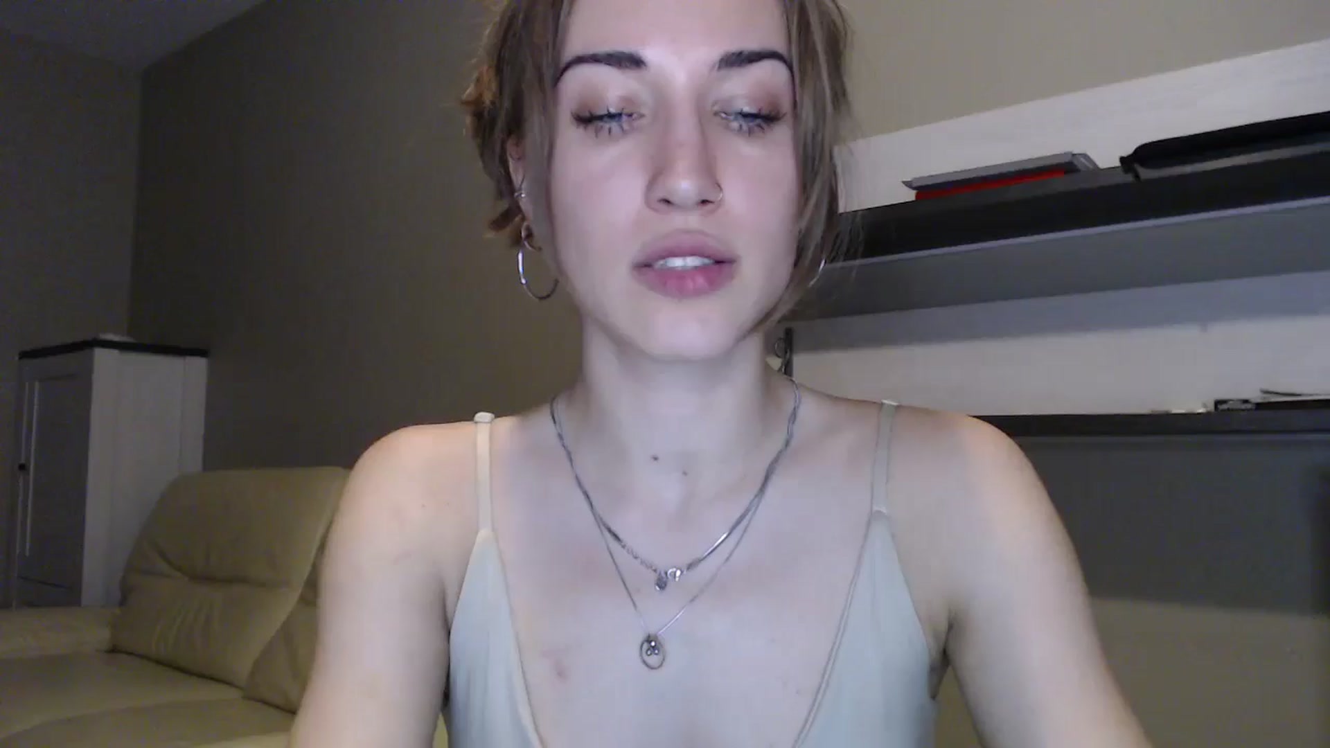 Gallery image thumbnail from GalaxyAnisia's myfreecams stream on, 08/29/2024, 19:18 image 19 of 20