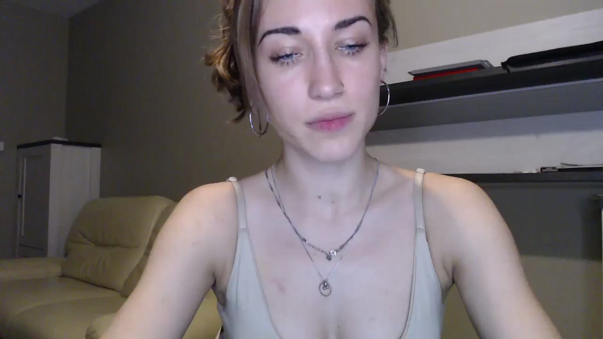 Gallery image thumbnail from GalaxyAnisia's myfreecams stream on, 08/29/2024, 19:18 image 1 of 20