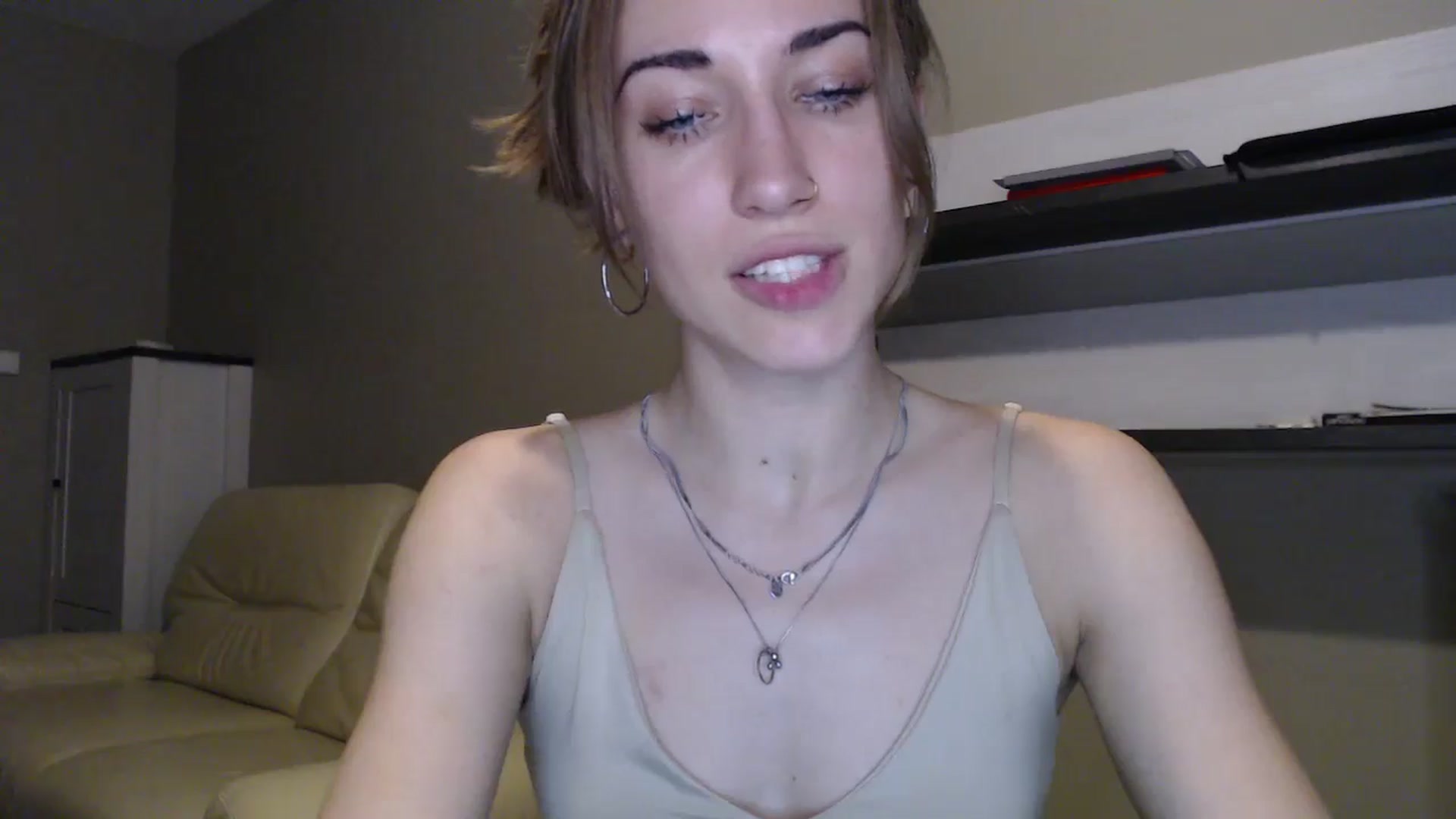Gallery image thumbnail from GalaxyAnisia's myfreecams stream on, 08/29/2024, 19:36 image 12 of 20