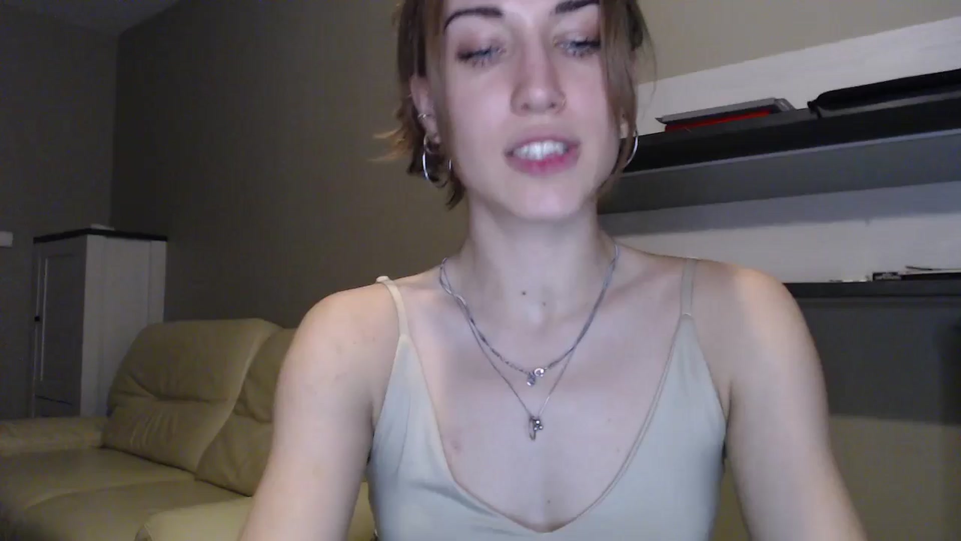 Gallery image thumbnail from GalaxyAnisia's myfreecams stream on, 08/29/2024, 19:36 image 8 of 20