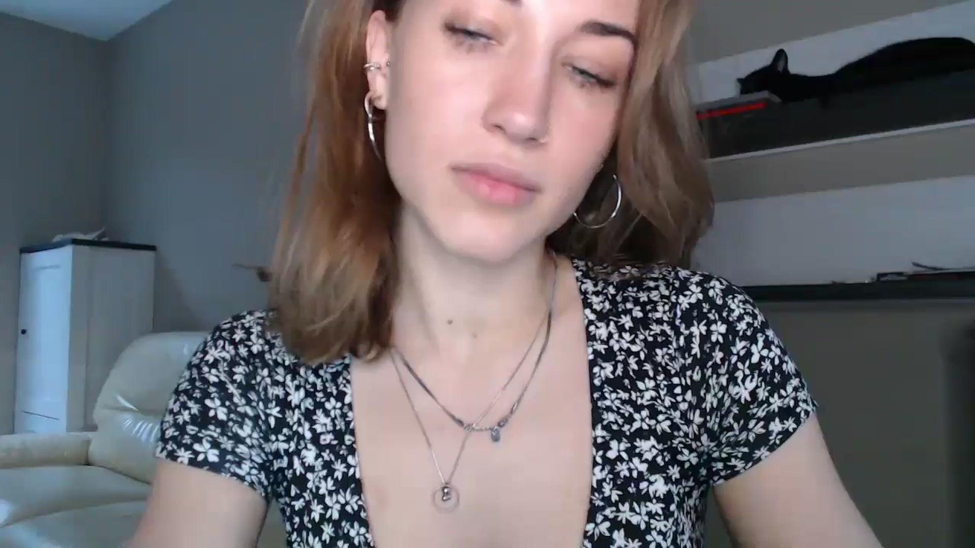 Gallery image thumbnail from GalaxyAnisia's myfreecams stream on, 08/30/2024, 16:29 image 1 of 20