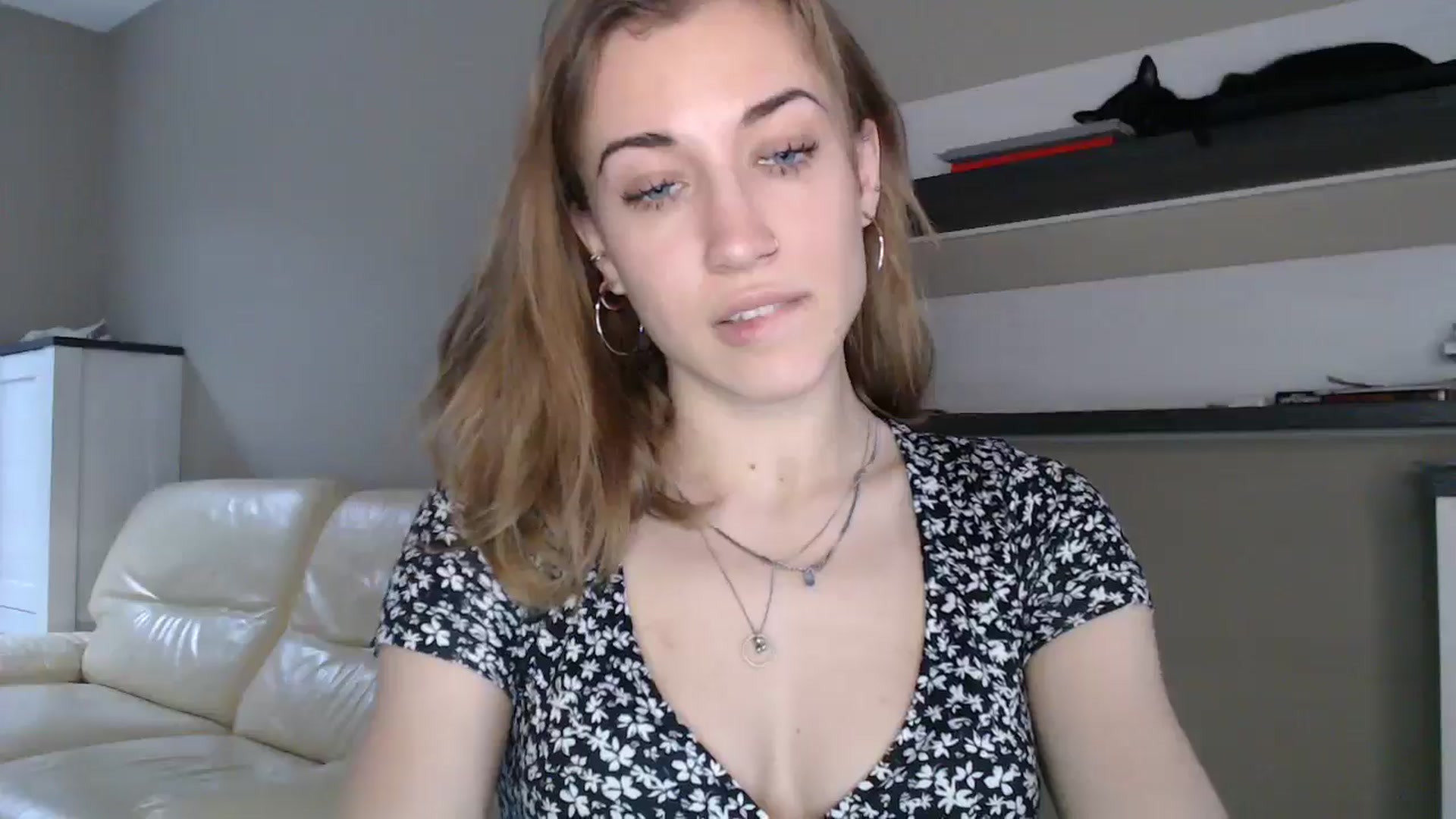 Gallery image thumbnail from GalaxyAnisia's myfreecams stream on, 08/30/2024, 16:29 image 6 of 20