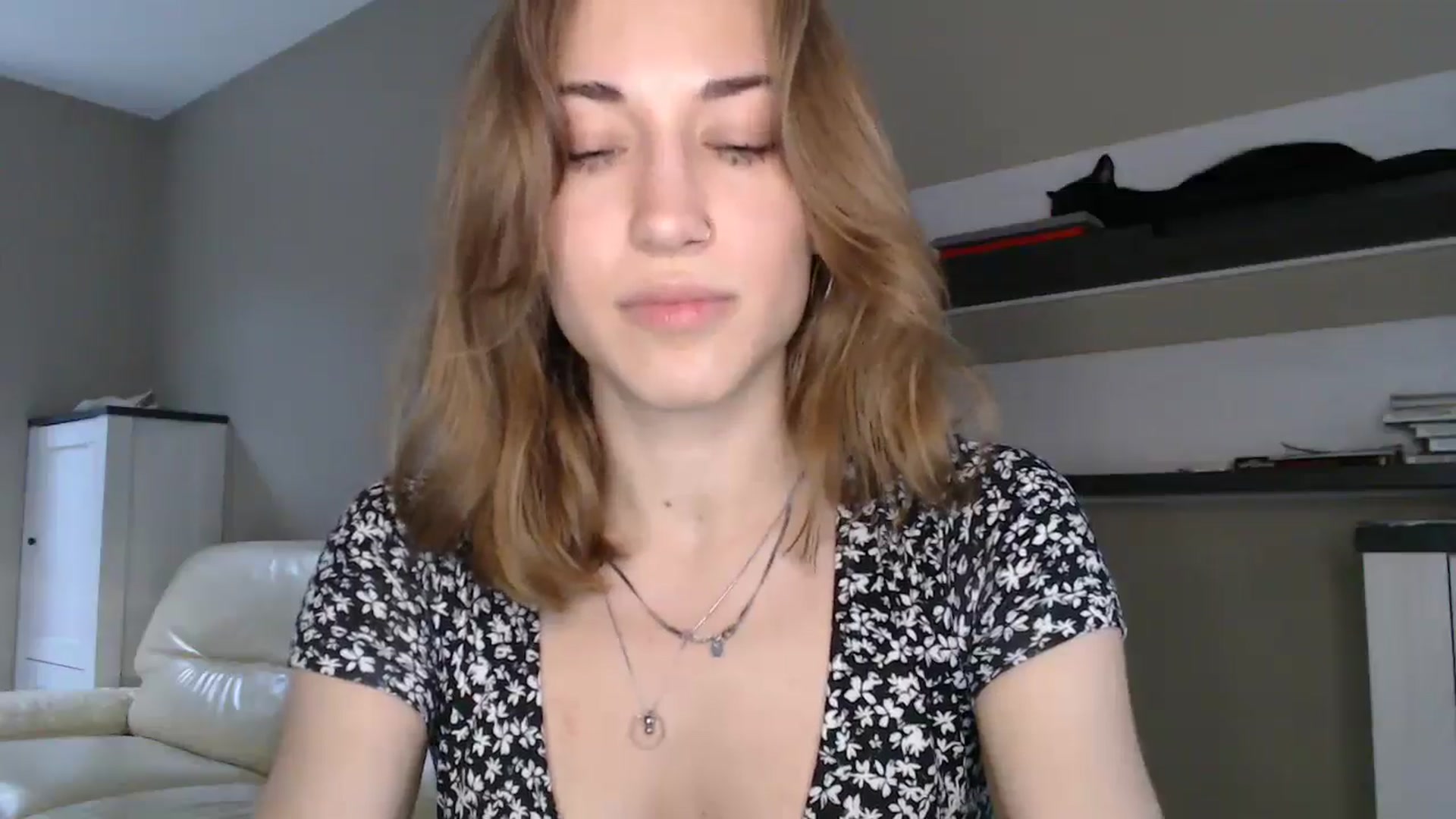 Gallery image thumbnail from GalaxyAnisia's myfreecams stream on, 08/30/2024, 16:29 image 2 of 20