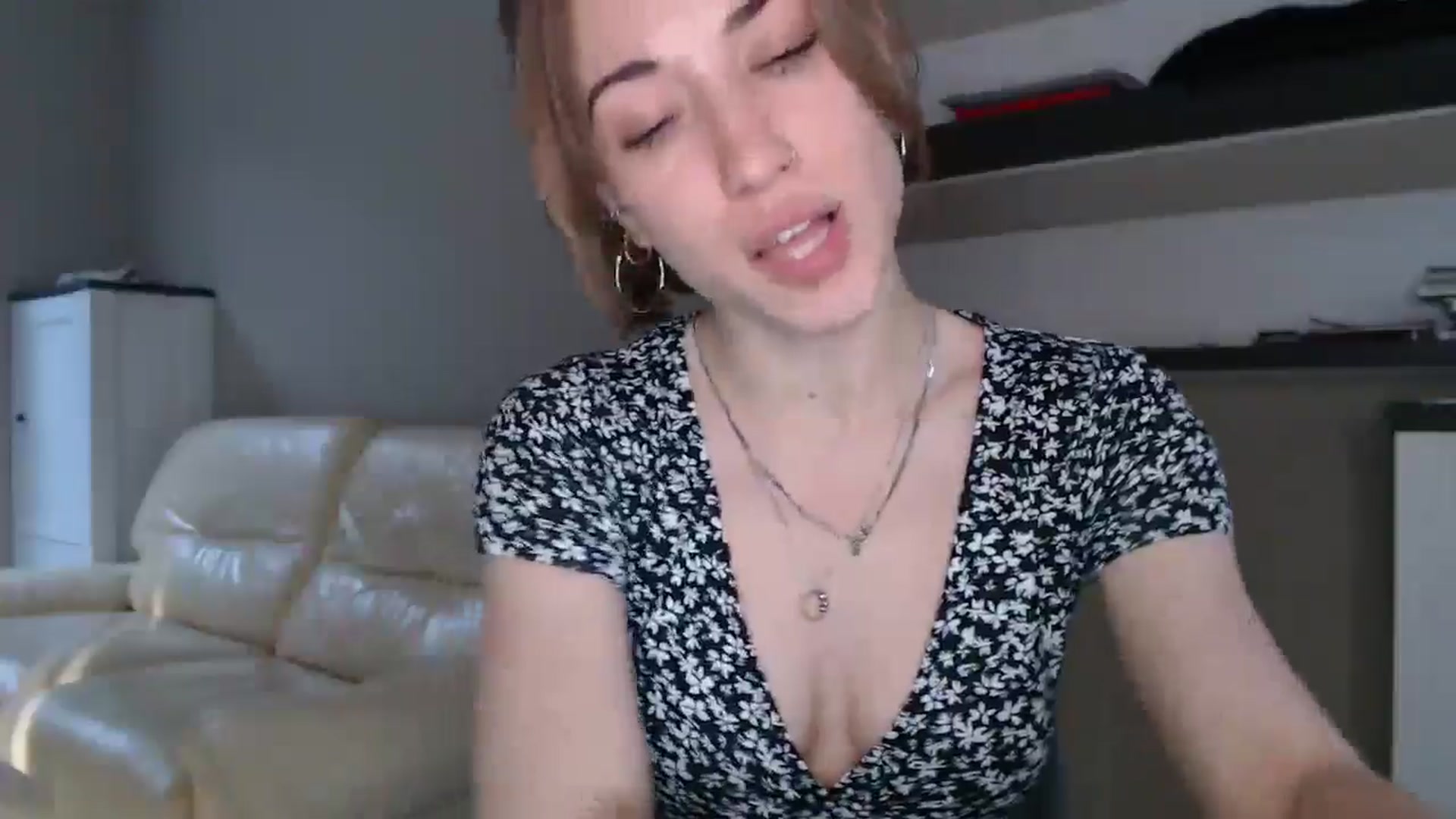 Gallery image thumbnail from GalaxyAnisia's myfreecams stream on, 08/30/2024, 17:02 image 5 of 20