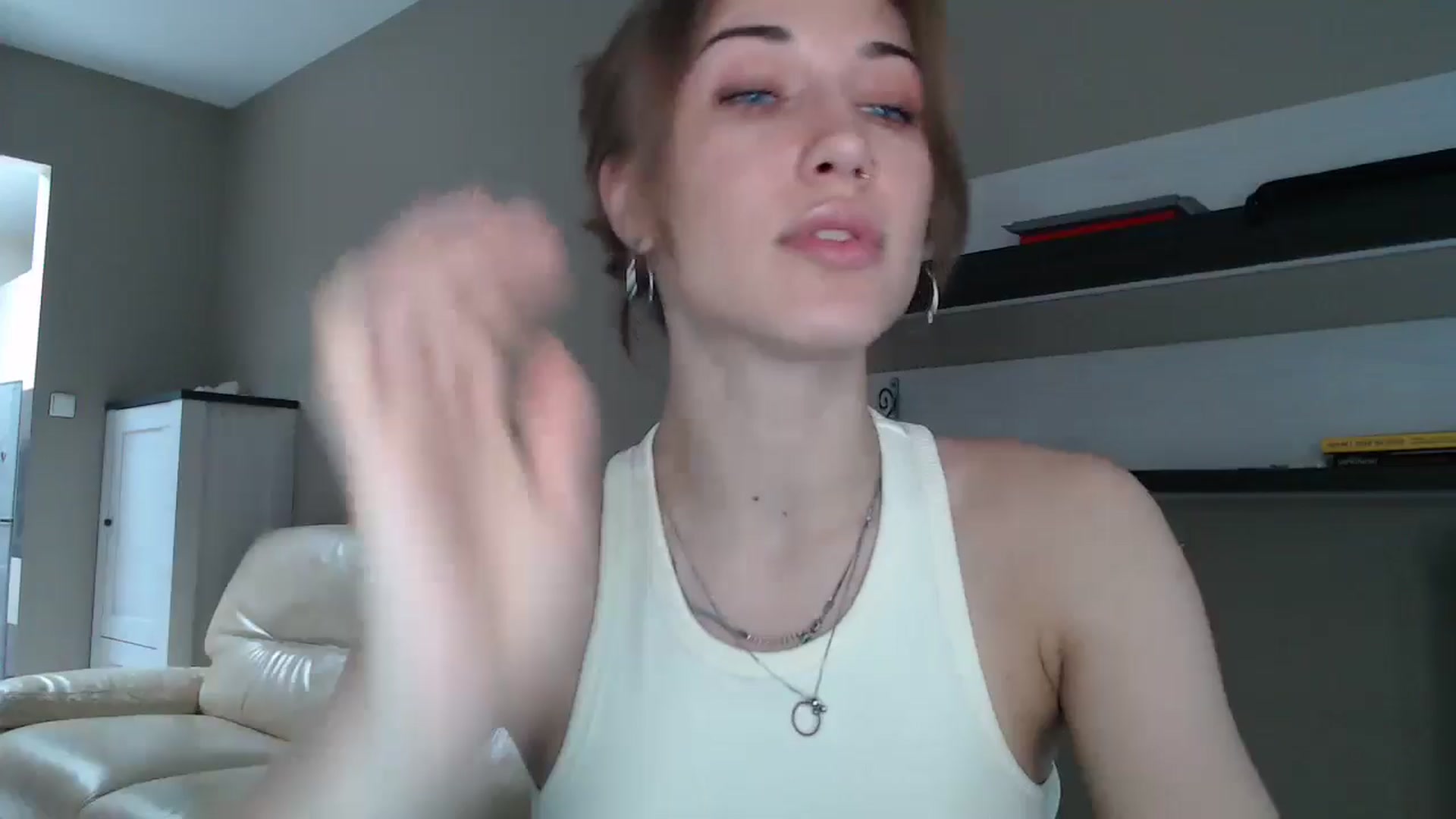Gallery image thumbnail from GalaxyAnisia's myfreecams stream on, 08/31/2024, 13:44 image 1 of 20