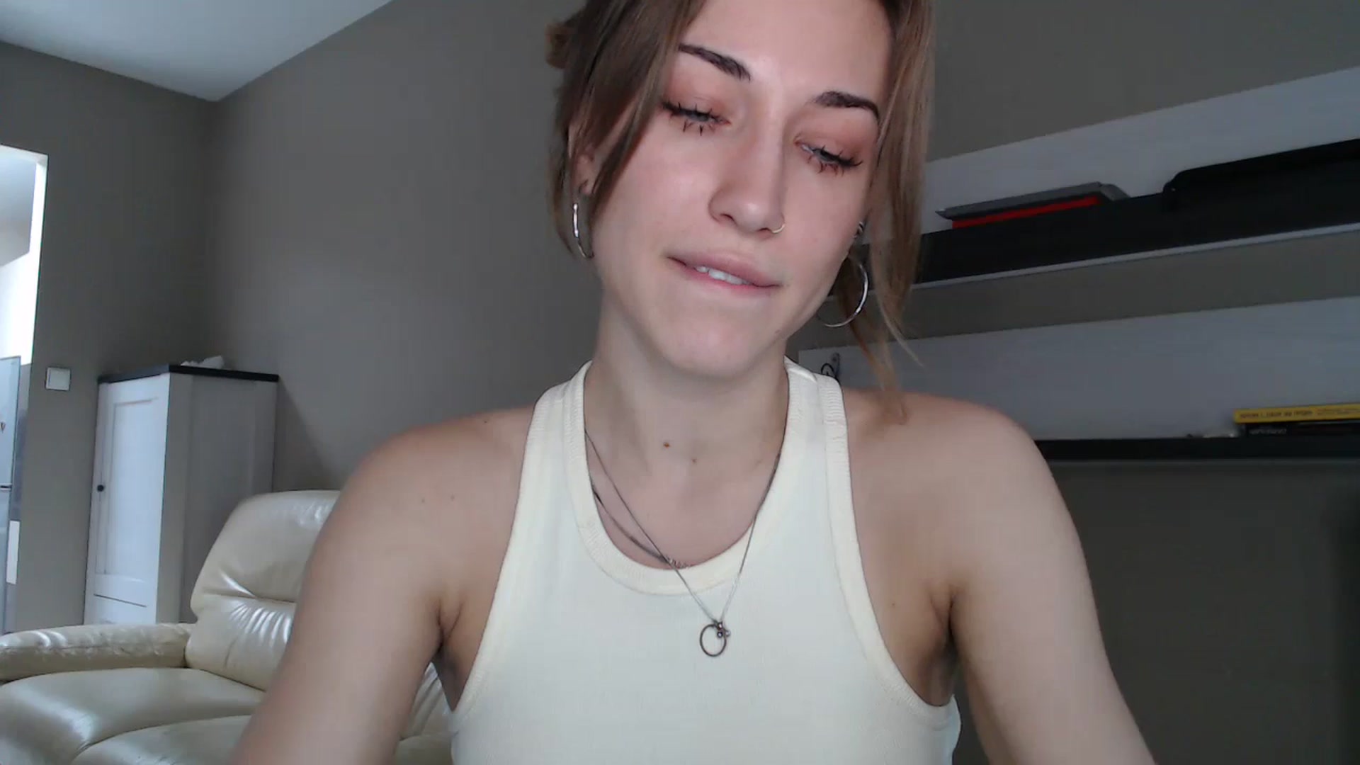 Gallery image thumbnail from GalaxyAnisia's myfreecams stream on, 08/31/2024, 13:44 image 5 of 20