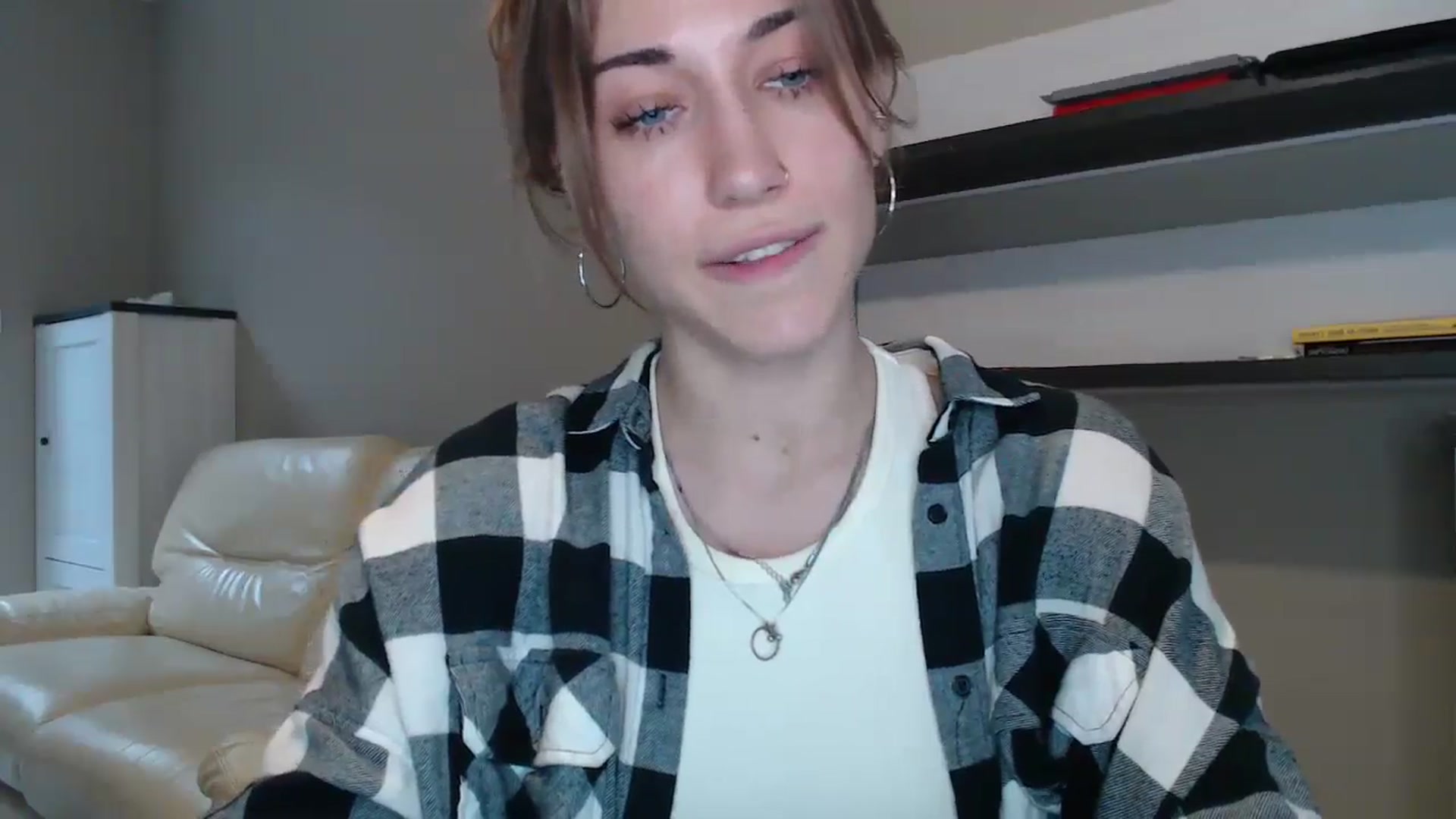 Gallery image thumbnail from GalaxyAnisia's myfreecams stream on, 08/31/2024, 16:19 image 7 of 20