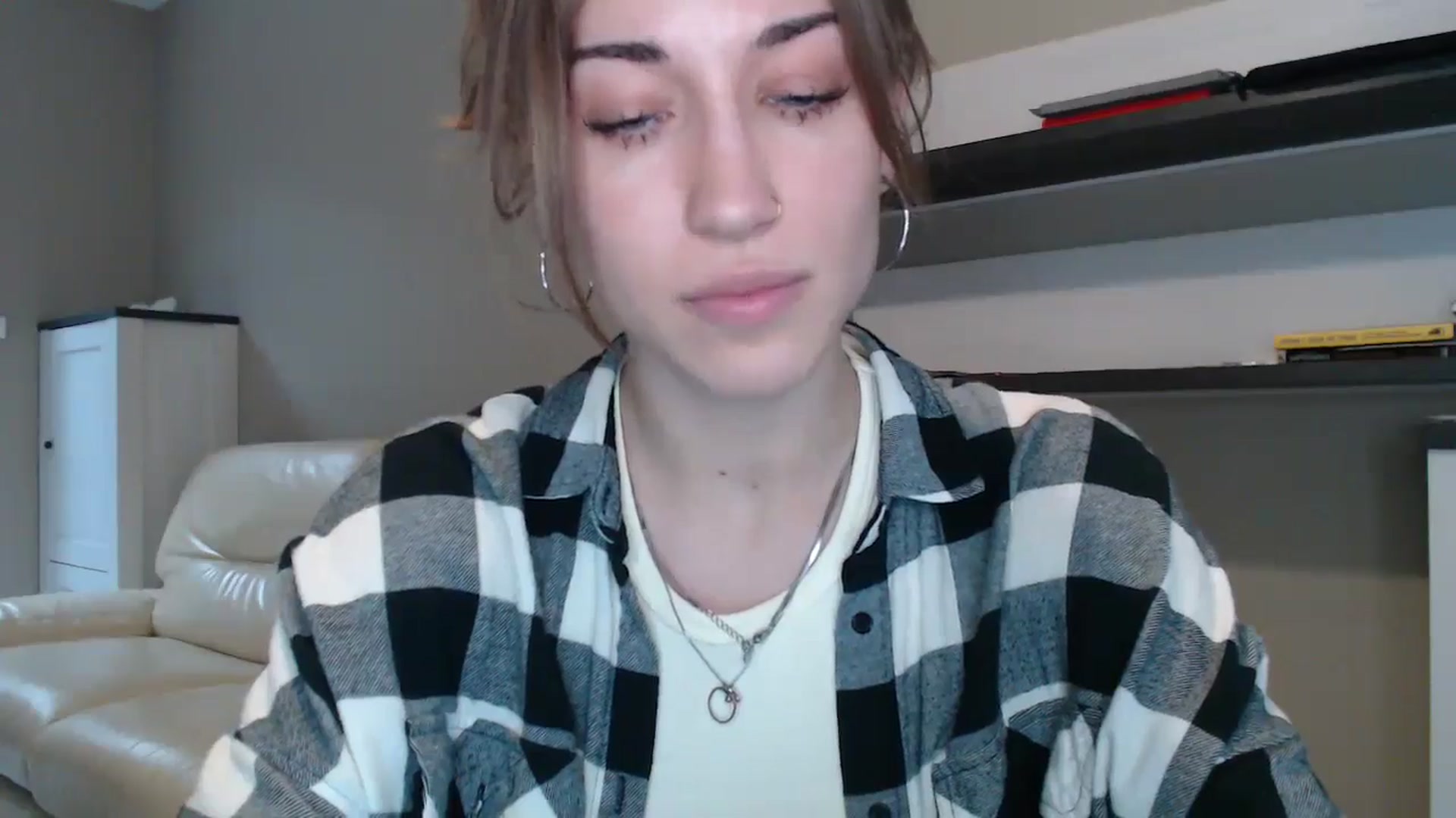 Gallery image thumbnail from GalaxyAnisia's myfreecams stream on, 08/31/2024, 16:19 image 12 of 20