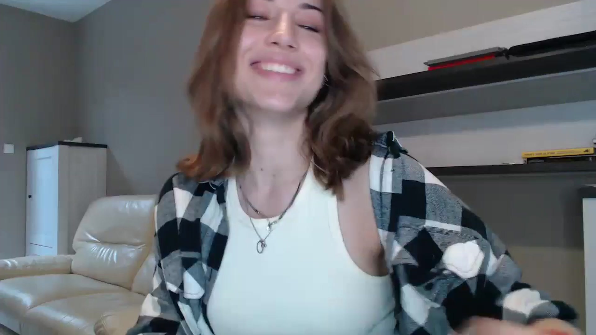 Gallery image thumbnail from GalaxyAnisia's myfreecams stream on, 08/31/2024, 16:19 image 1 of 20
