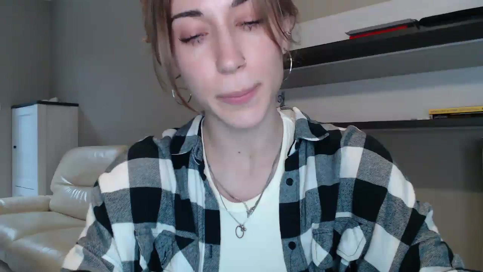 Gallery image thumbnail from GalaxyAnisia's myfreecams stream on, 08/31/2024, 16:19 image 9 of 20