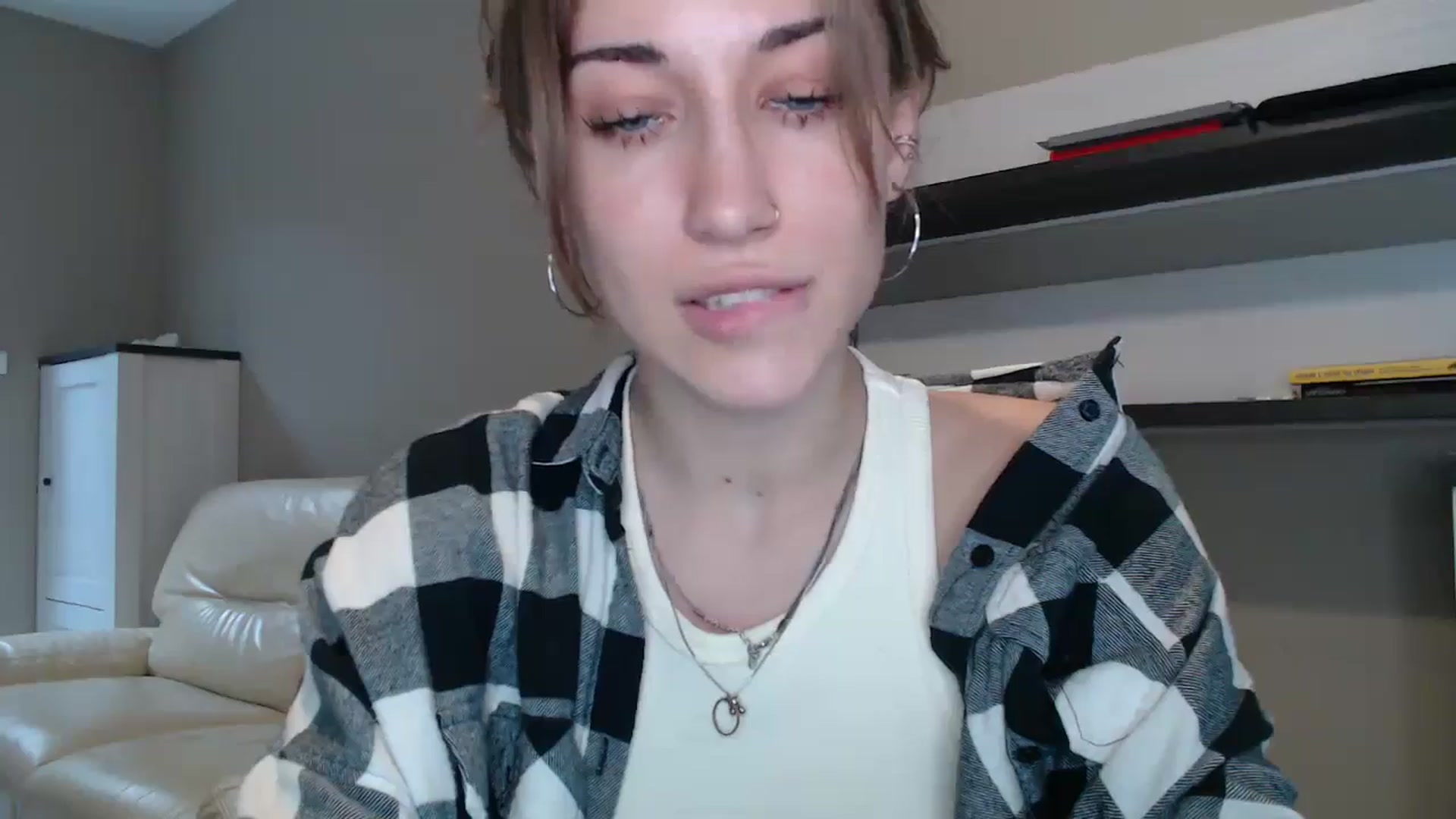 Gallery image thumbnail from GalaxyAnisia's myfreecams stream on, 08/31/2024, 16:19 image 3 of 20