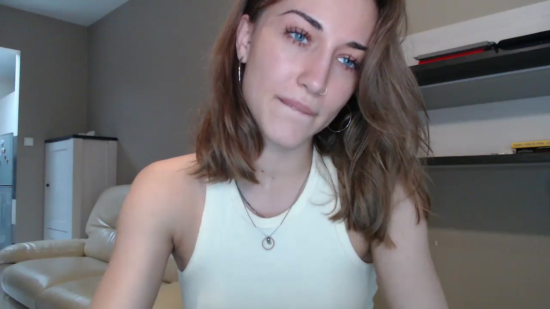 Gallery image thumbnail from GalaxyAnisia's myfreecams stream on, 08/31/2024, 17:01 image 5 of 20