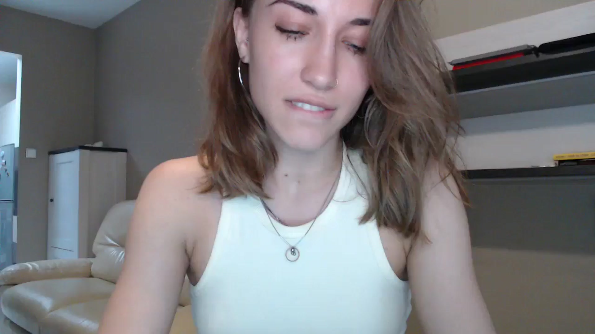 Gallery image thumbnail from GalaxyAnisia's myfreecams stream on, 08/31/2024, 17:01 image 4 of 20