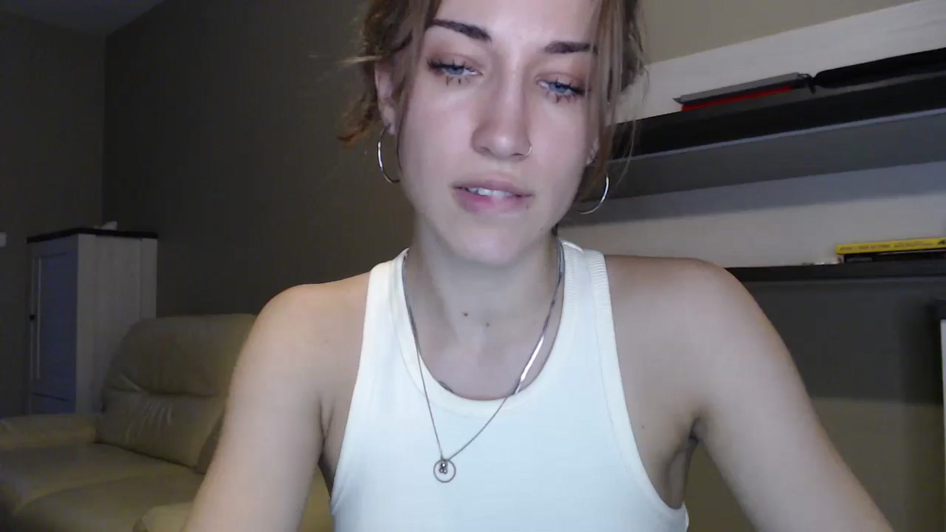 Gallery image thumbnail from GalaxyAnisia's myfreecams stream on, 08/31/2024, 17:44 image 16 of 20