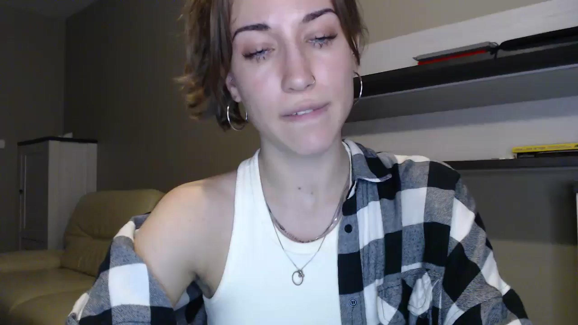 Gallery image thumbnail from GalaxyAnisia's myfreecams stream on, 08/31/2024, 19:02 image 4 of 20
