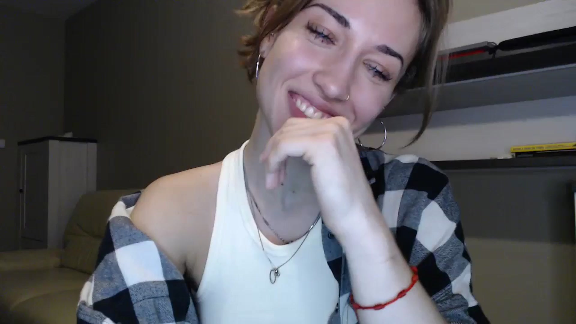 Gallery image thumbnail from GalaxyAnisia's myfreecams stream on, 08/31/2024, 19:02 image 1 of 20