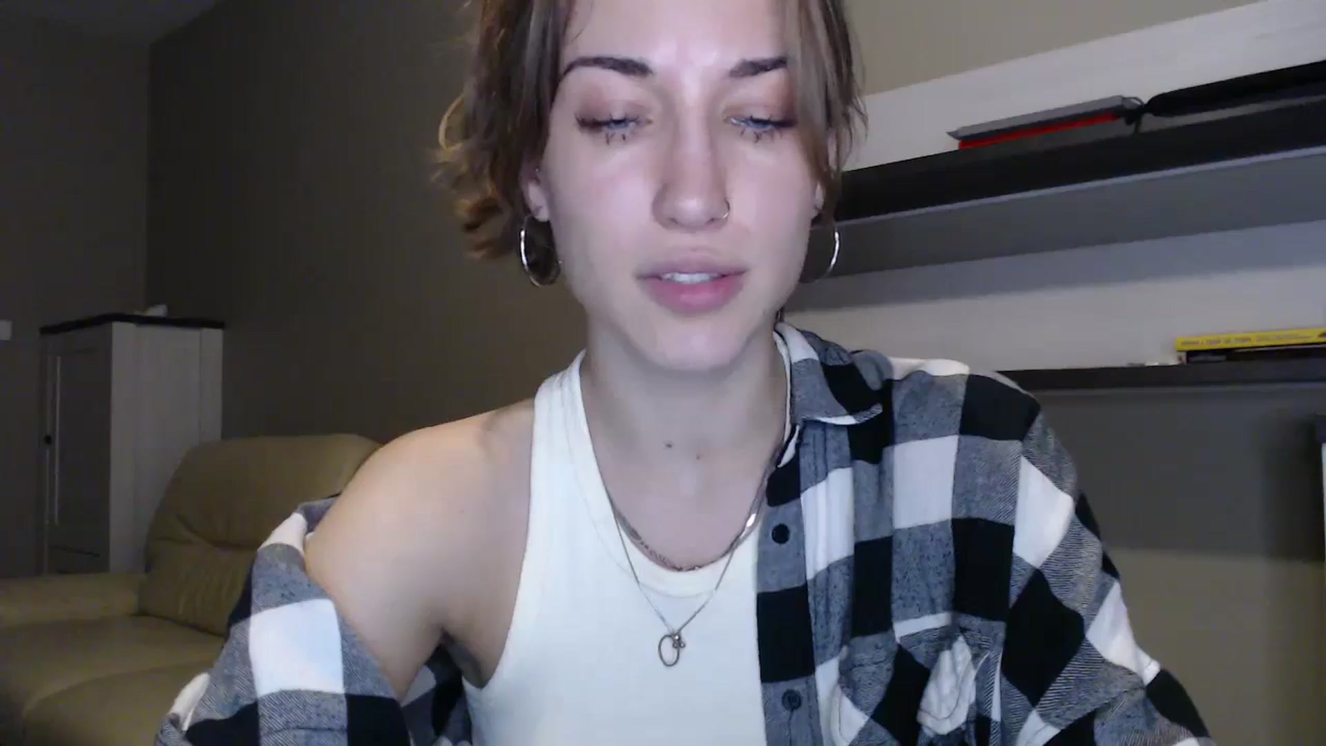 Gallery image thumbnail from GalaxyAnisia's myfreecams stream on, 08/31/2024, 19:02 image 3 of 20