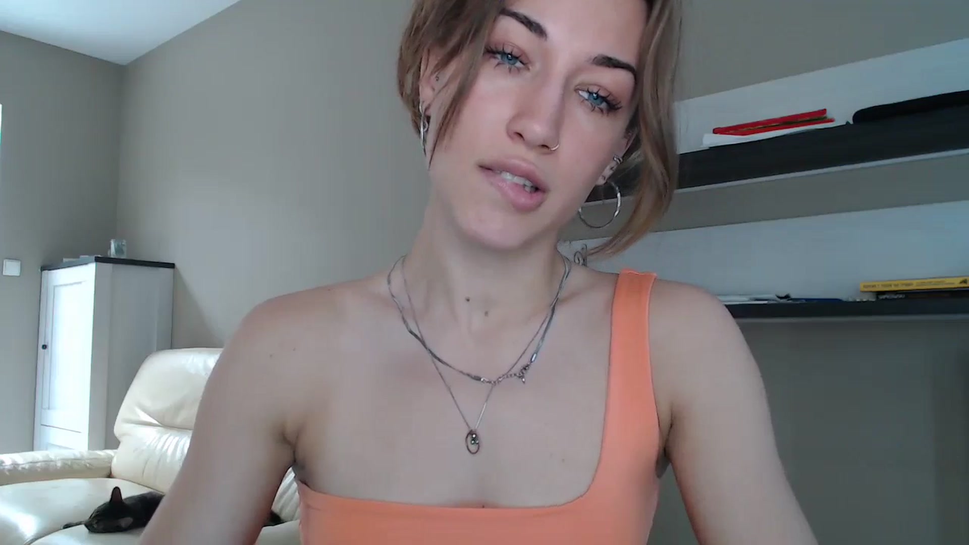 Gallery image thumbnail from GalaxyAnisia's myfreecams stream on, 09/04/2024, 12:30 image 17 of 20