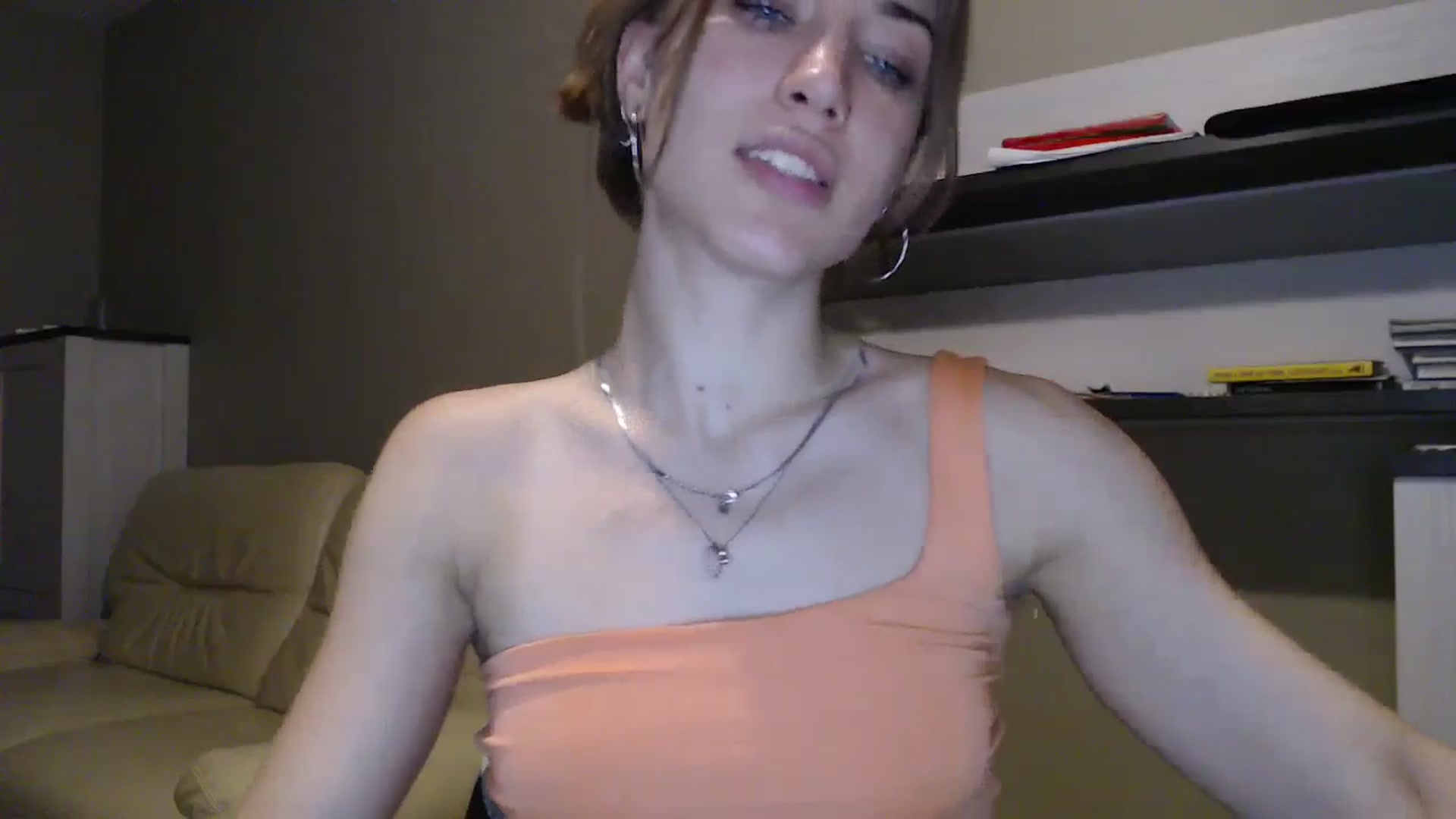 Gallery image thumbnail from GalaxyAnisia's myfreecams stream on, 09/04/2024, 19:45 image 13 of 20