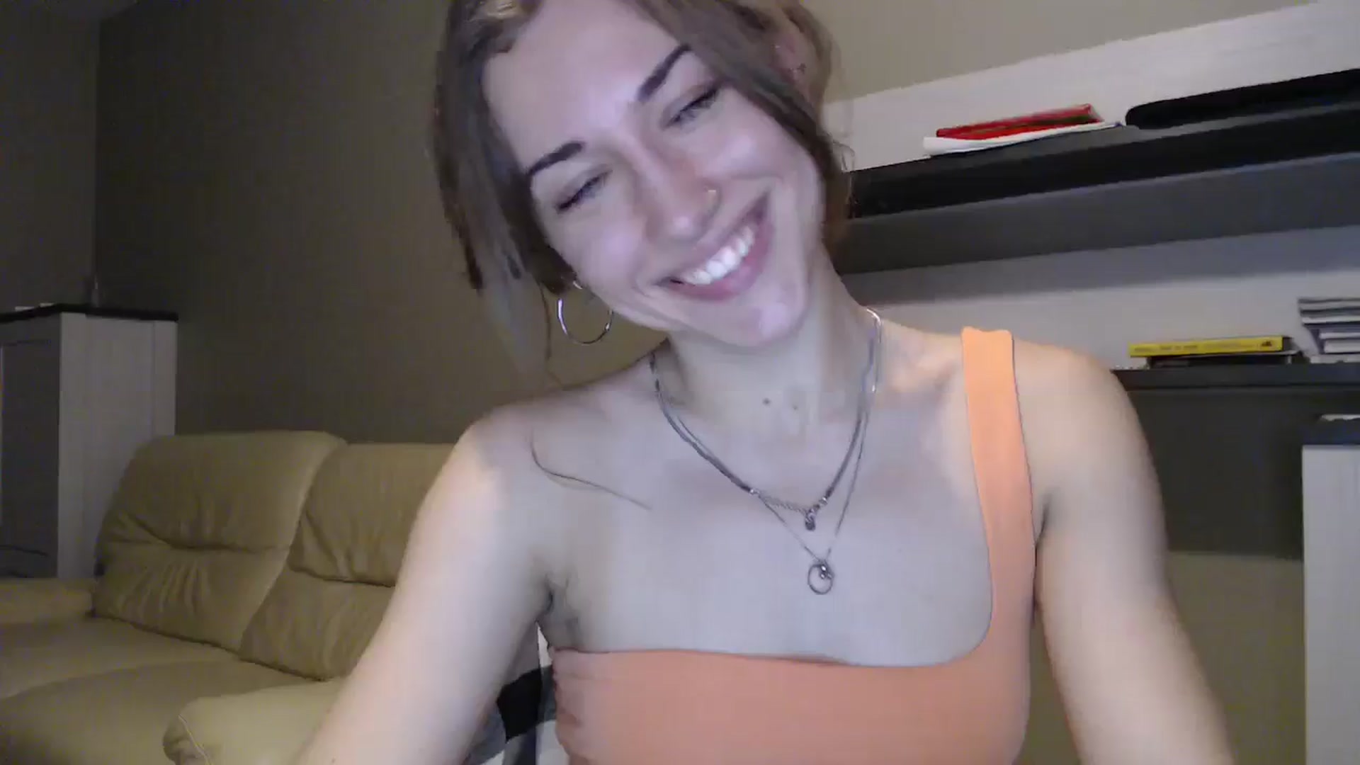 Gallery image thumbnail from GalaxyAnisia's myfreecams stream on, 09/04/2024, 19:45 image 4 of 20