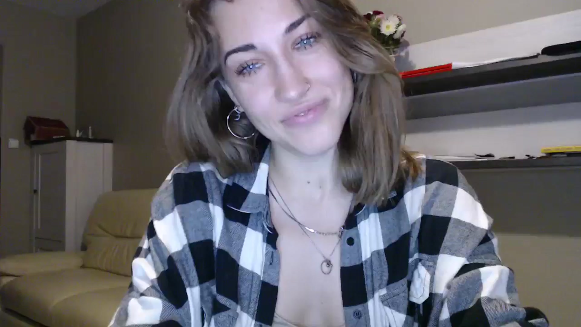 Gallery image thumbnail from GalaxyAnisia's myfreecams stream on, 09/05/2024, 19:01 image 9 of 20