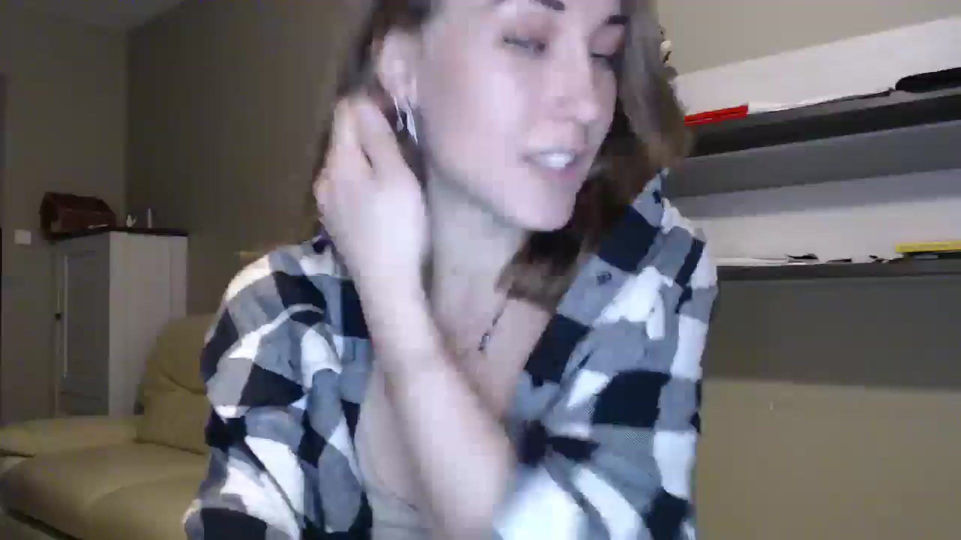 Gallery image thumbnail from GalaxyAnisia's myfreecams stream on, 09/05/2024, 19:01 image 14 of 20
