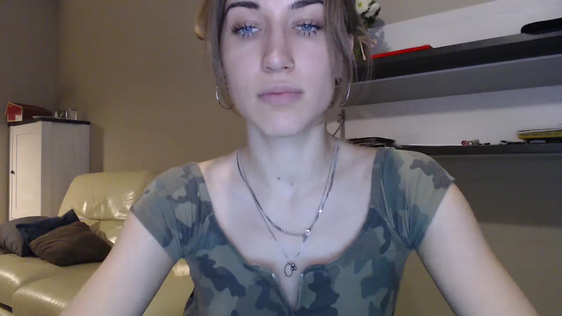 Gallery image thumbnail from GalaxyAnisia's myfreecams stream on, 09/06/2024, 20:29 image 5 of 20