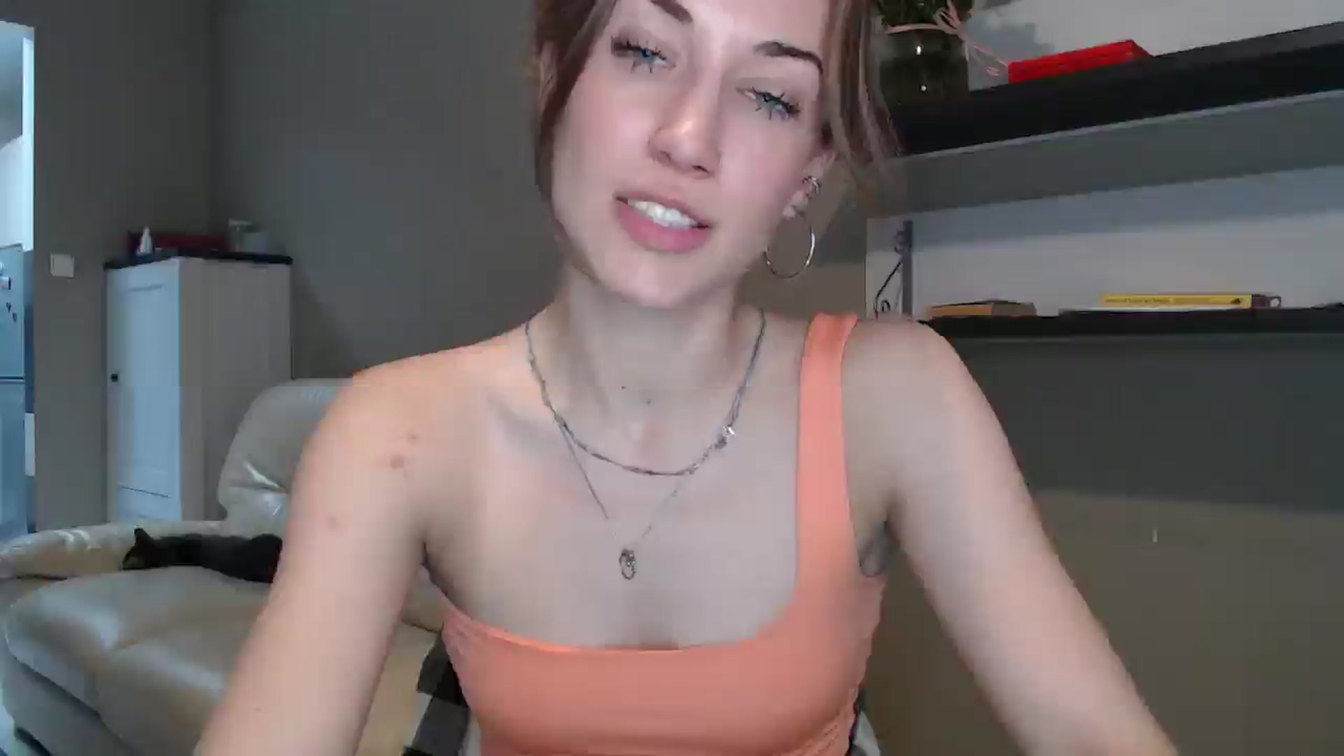 Gallery image thumbnail from GalaxyAnisia's myfreecams stream on, 09/09/2024, 13:23 image 14 of 20