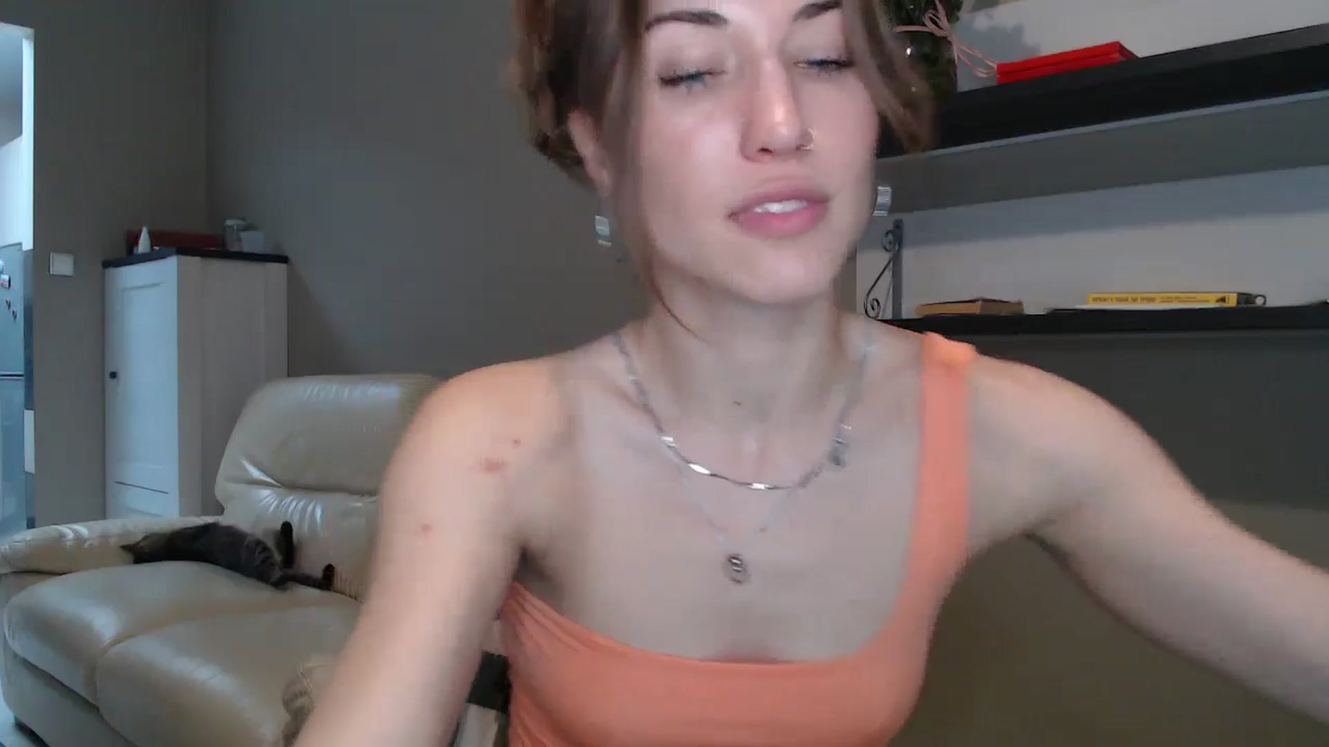 Gallery image thumbnail from GalaxyAnisia's myfreecams stream on, 09/09/2024, 13:23 image 5 of 20