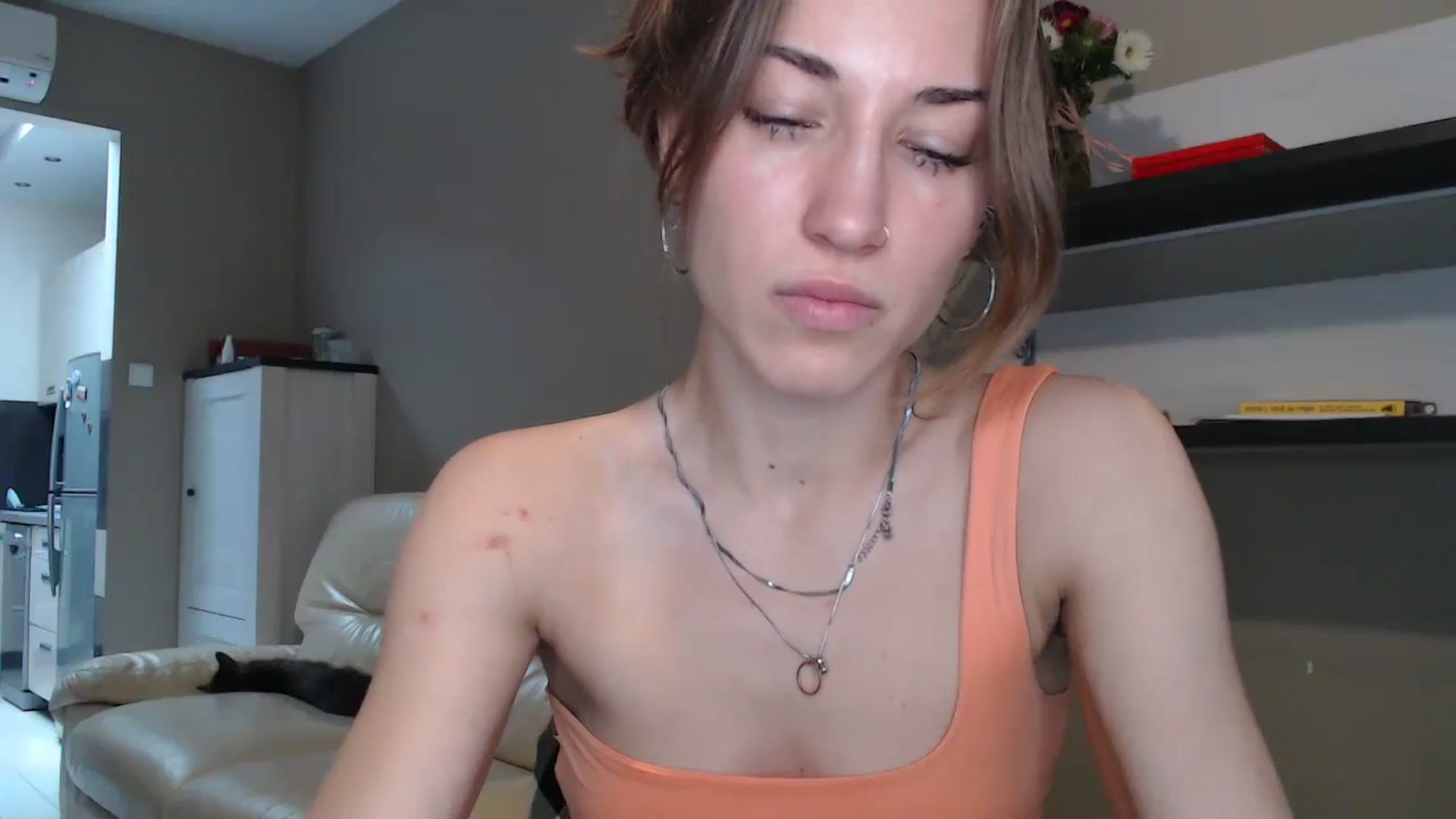 Gallery image thumbnail from GalaxyAnisia's myfreecams stream on, 09/09/2024, 14:36 image 17 of 20