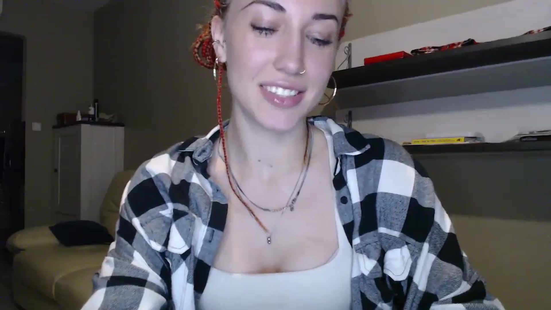 Gallery image thumbnail from GalaxyAnisia's myfreecams stream on, 09/30/2024, 17:35 image 6 of 20