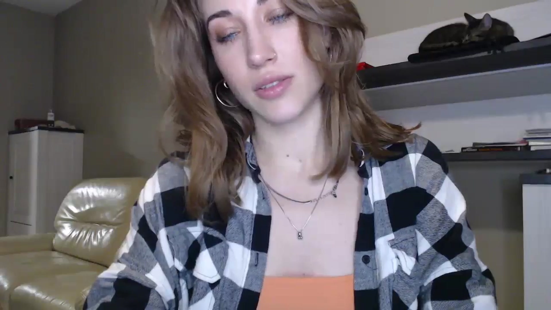 Gallery image thumbnail from GalaxyAnisia's myfreecams stream on, 10/04/2024, 18:09 image 12 of 20