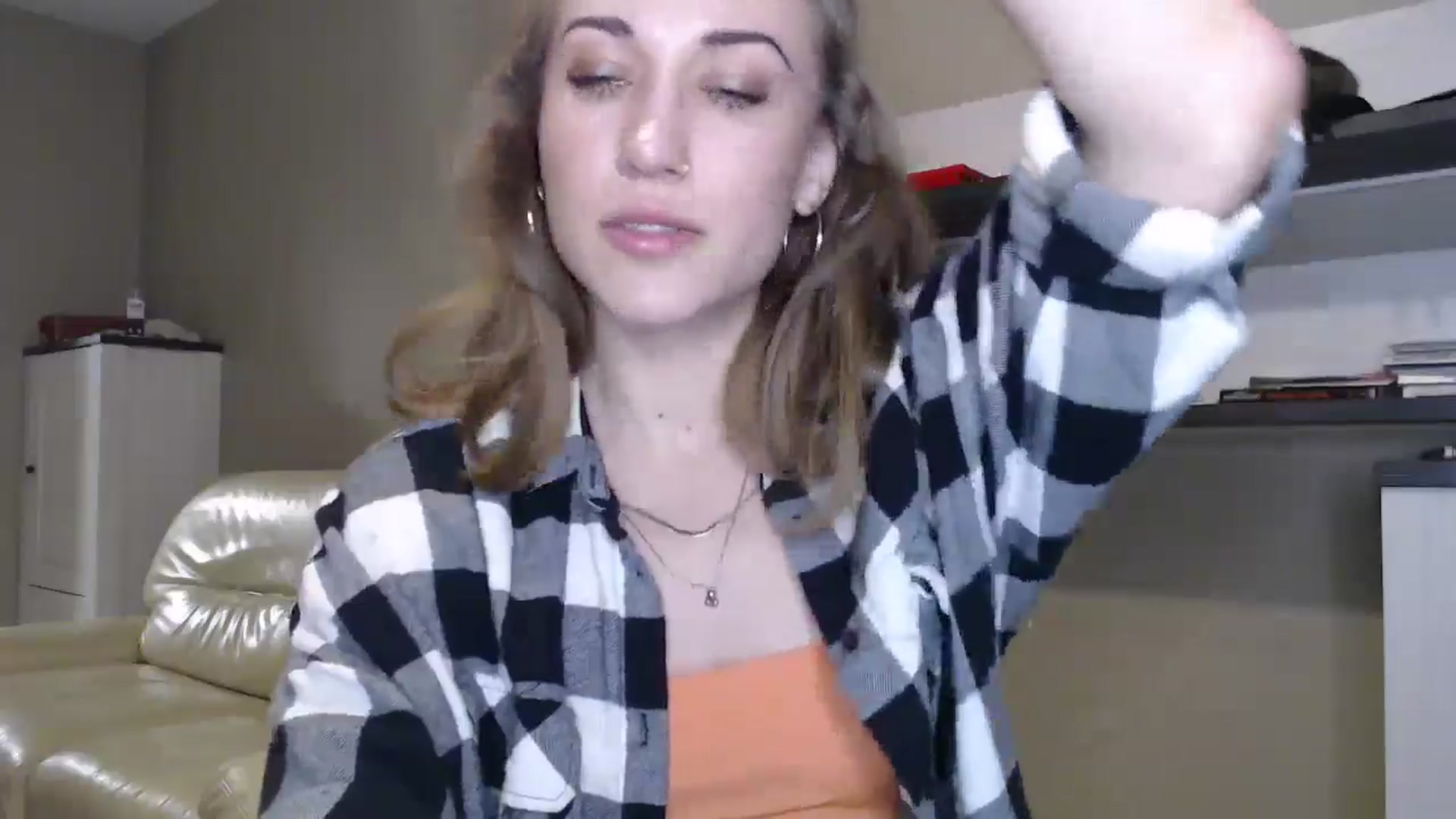 Gallery image thumbnail from GalaxyAnisia's myfreecams stream on, 10/04/2024, 18:09 image 9 of 20