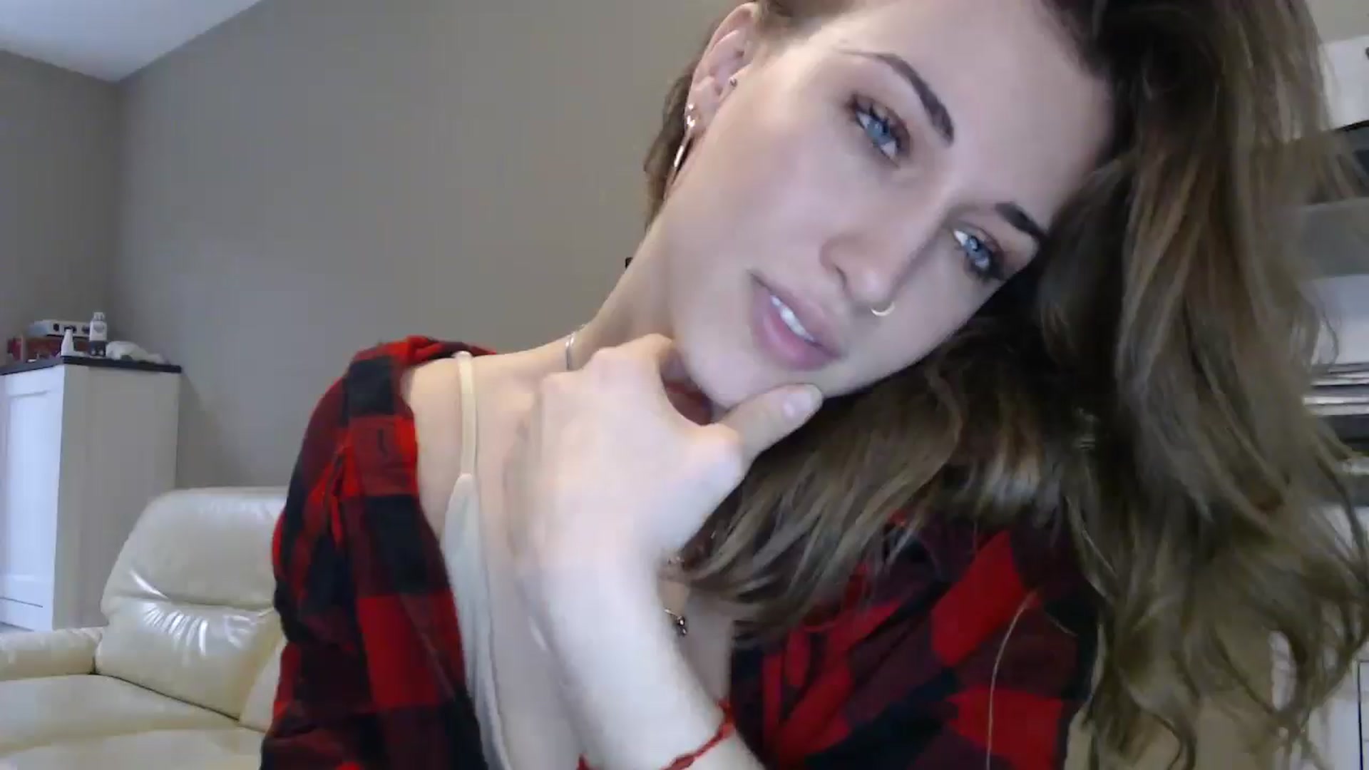 Gallery image thumbnail from GalaxyAnisia's myfreecams stream on, 10/06/2024, 14:30 image 10 of 20