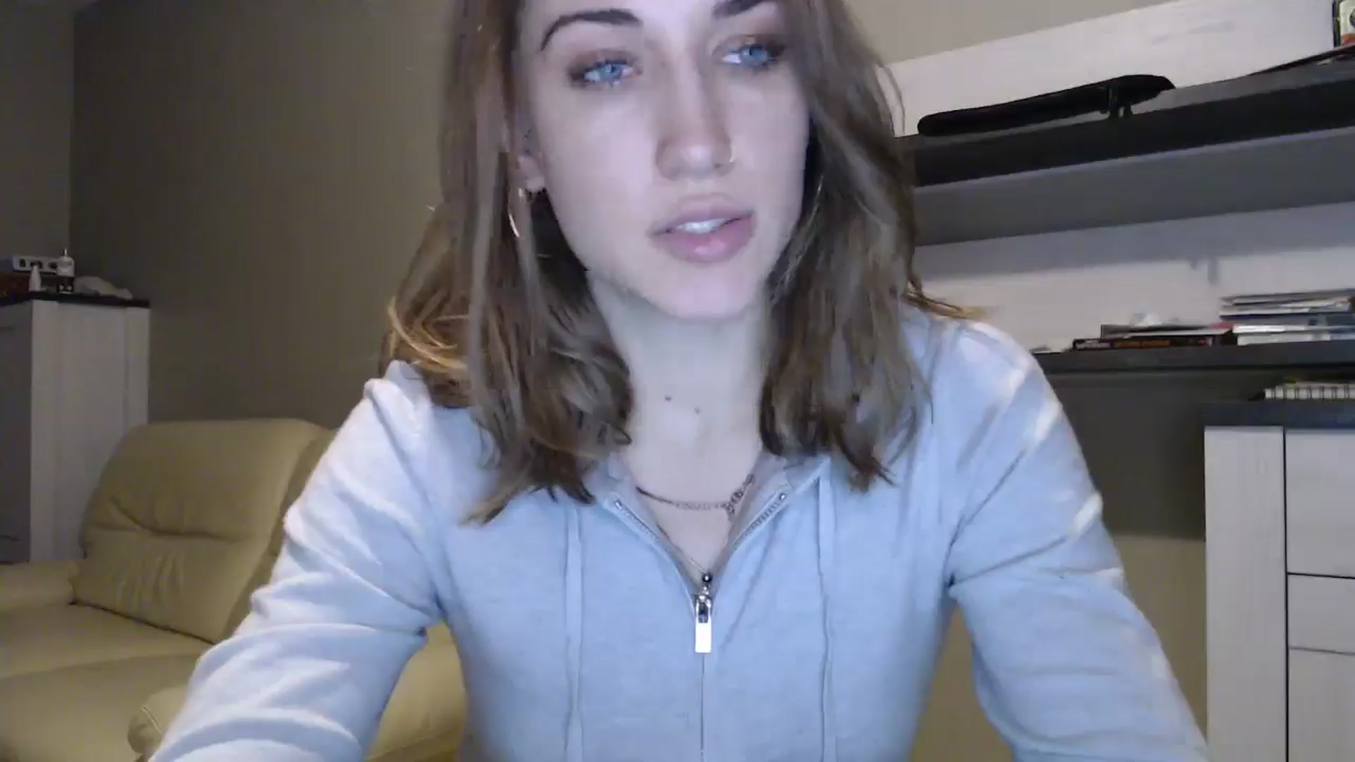 Gallery image thumbnail from GalaxyAnisia's myfreecams stream on, 10/06/2024, 16:55 image 10 of 20