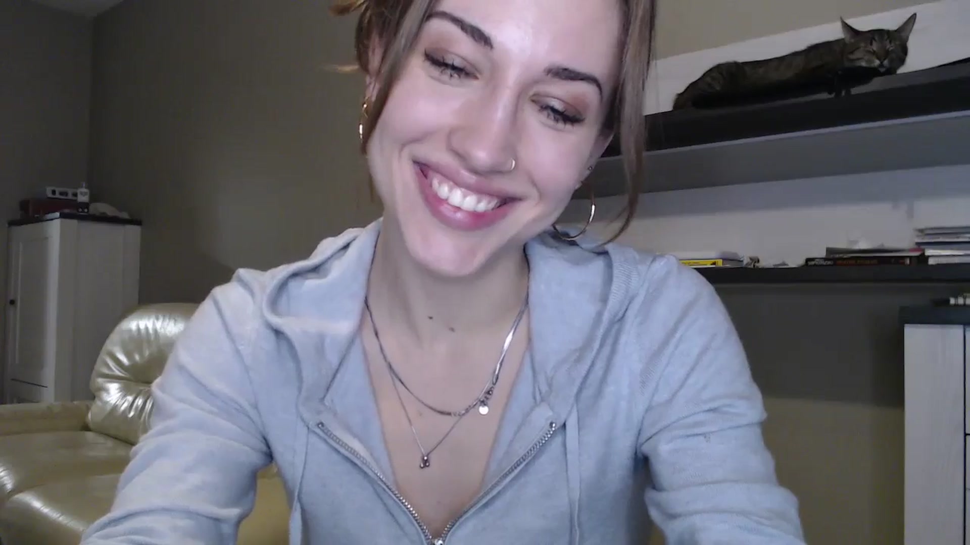 Gallery image thumbnail from GalaxyAnisia's myfreecams stream on, 10/06/2024, 20:04 image 8 of 20