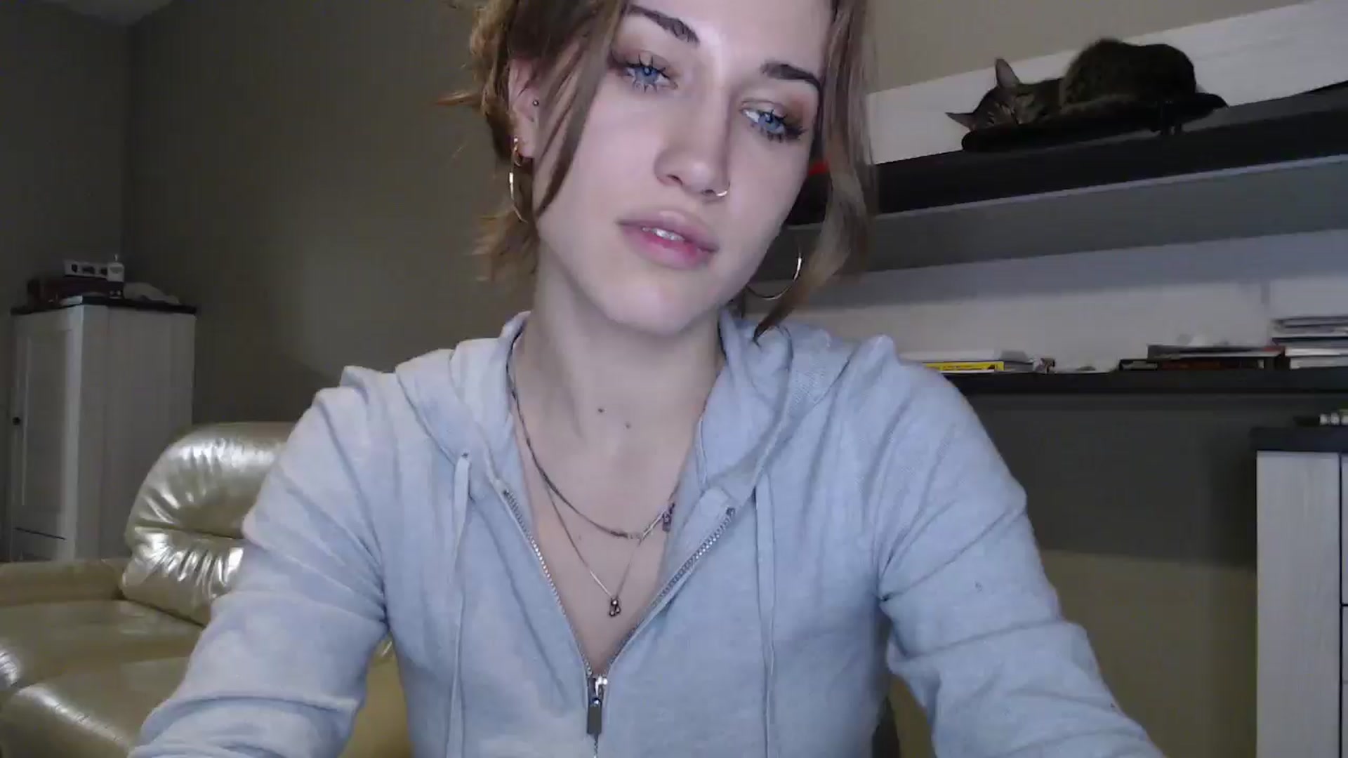 Gallery image thumbnail from GalaxyAnisia's myfreecams stream on, 10/06/2024, 20:04 image 20 of 20