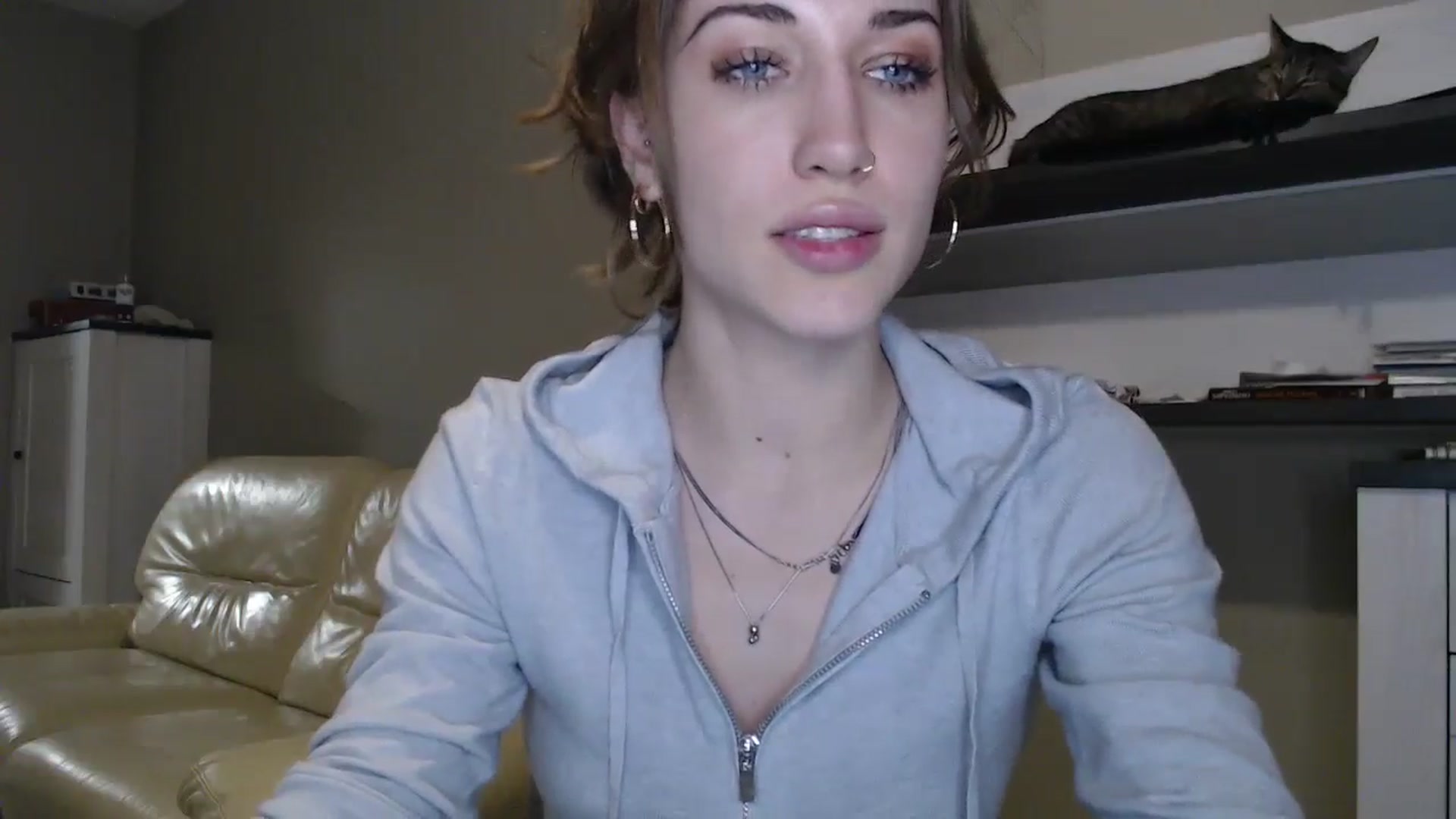 Gallery image thumbnail from GalaxyAnisia's myfreecams stream on, 10/06/2024, 20:04 image 13 of 20
