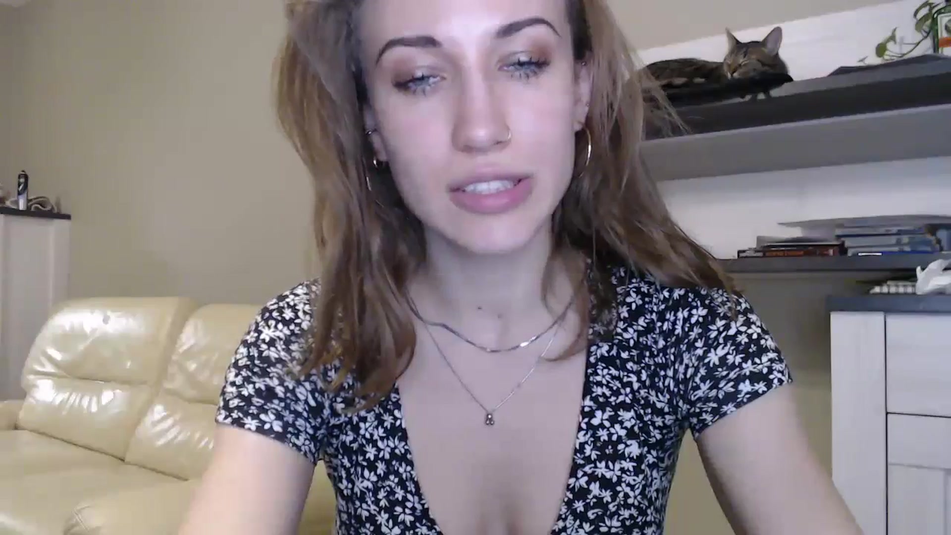 Gallery image thumbnail from GalaxyAnisia's myfreecams stream on, 10/09/2024, 19:31 image 19 of 20