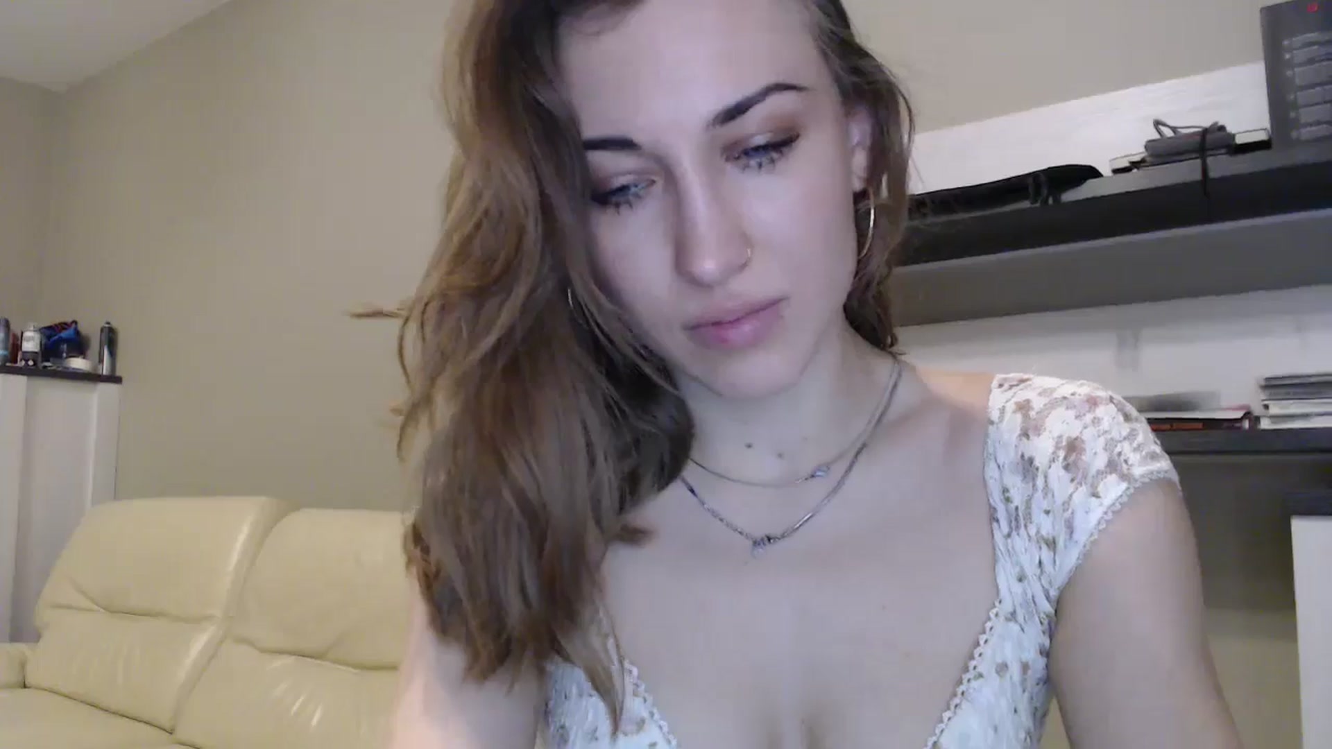 Gallery image thumbnail from GalaxyAnisia's myfreecams stream on, 10/18/2024, 16:37 image 17 of 20
