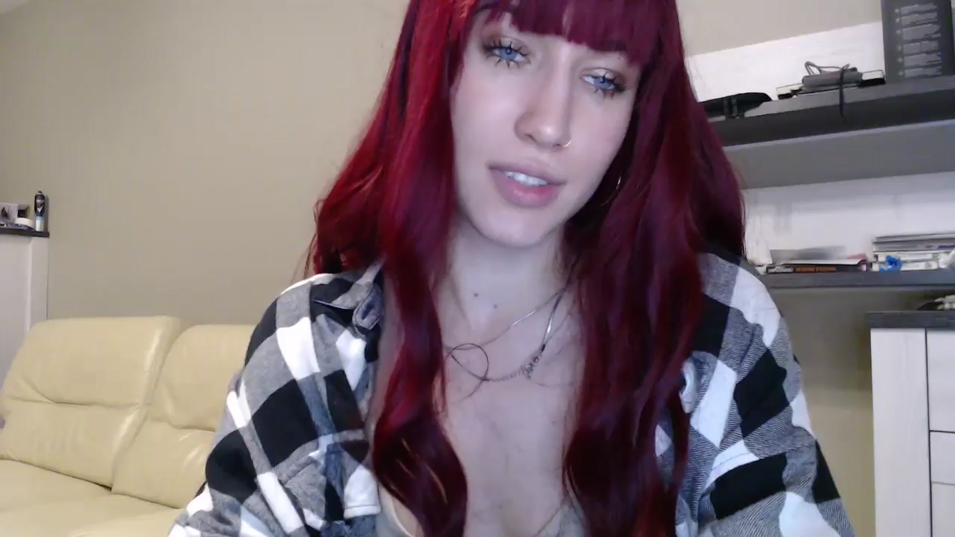 Gallery image thumbnail from GalaxyAnisia's myfreecams stream on, 10/23/2024, 20:20 image 17 of 20