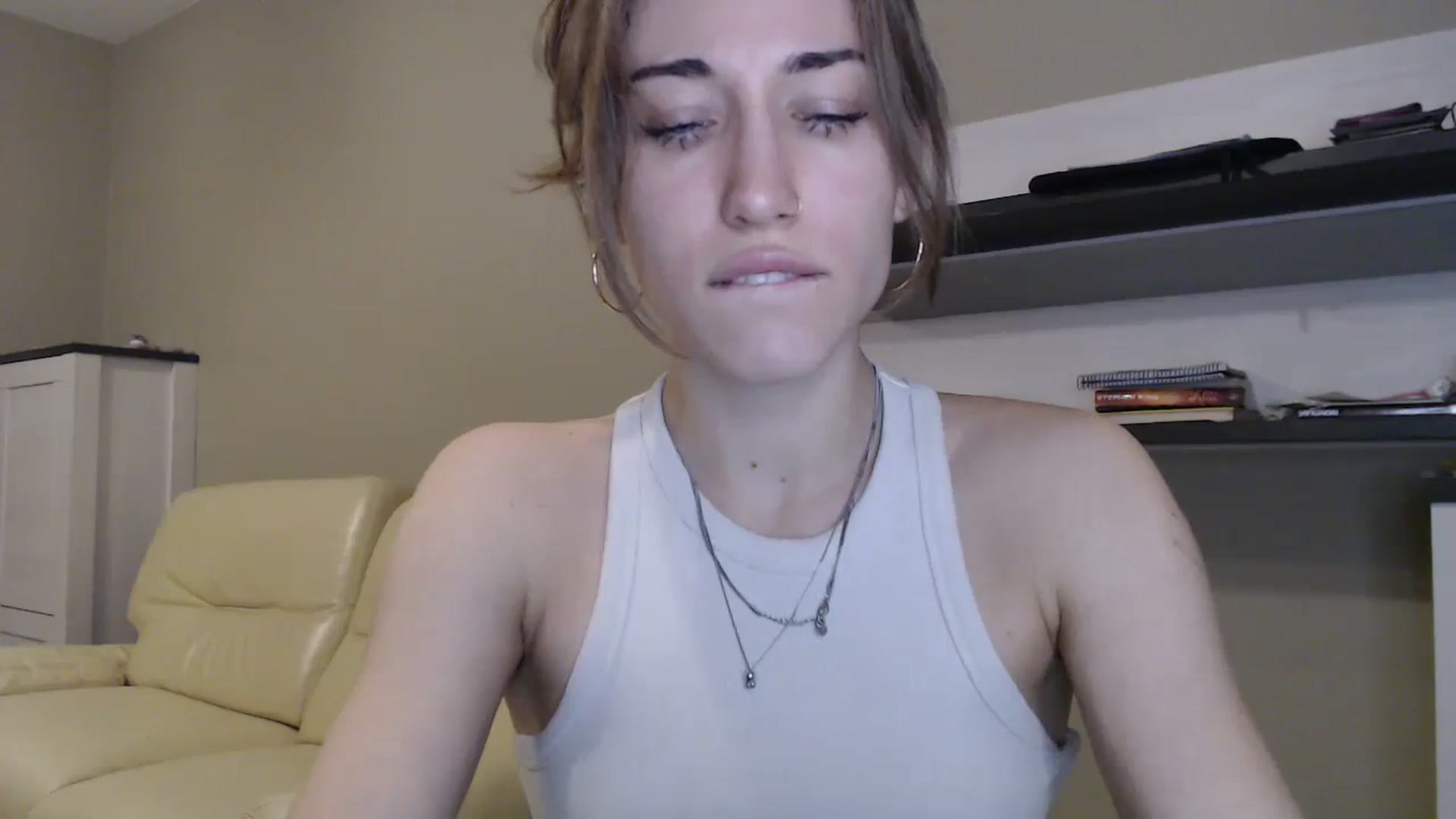 Gallery image thumbnail from GalaxyAnisia's myfreecams stream on, 11/06/2024, 20:02 image 12 of 20