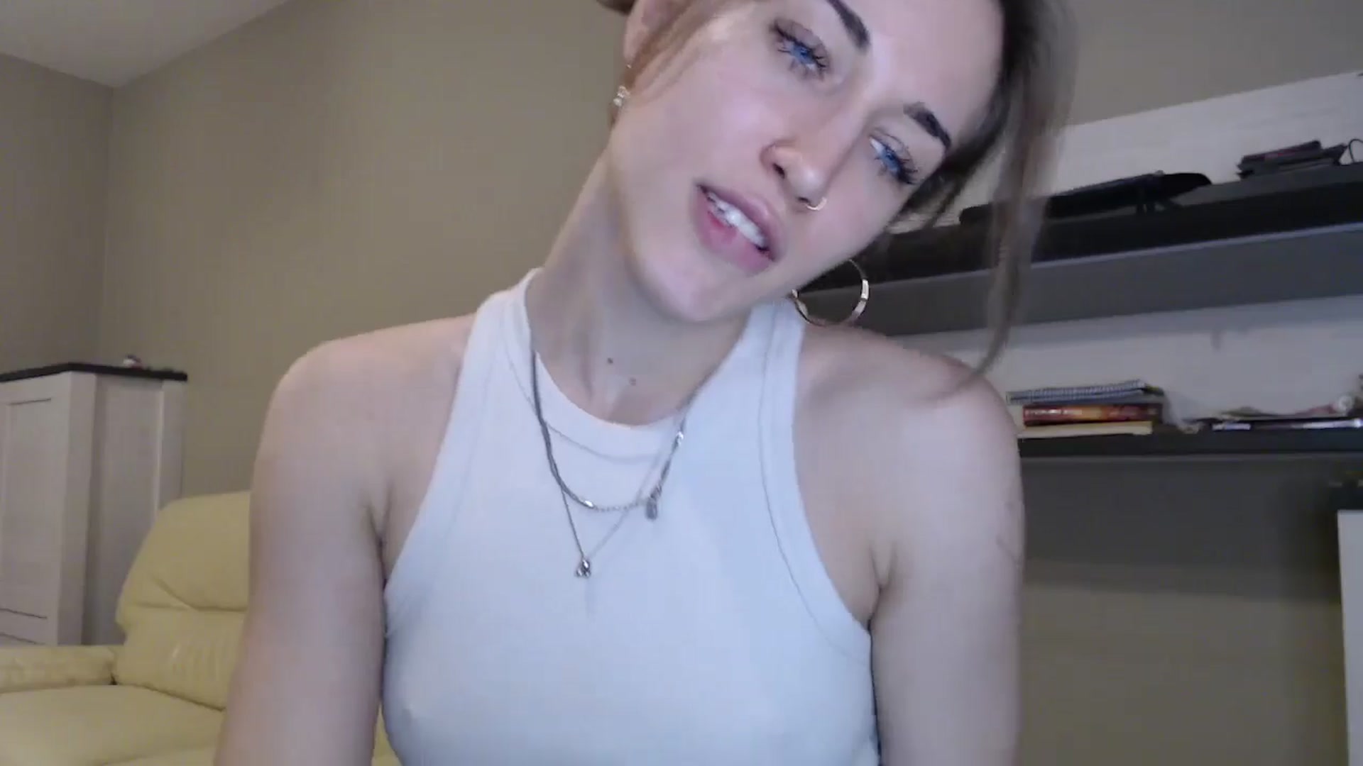 Gallery image thumbnail from GalaxyAnisia's myfreecams stream on, 11/06/2024, 20:02 image 6 of 20