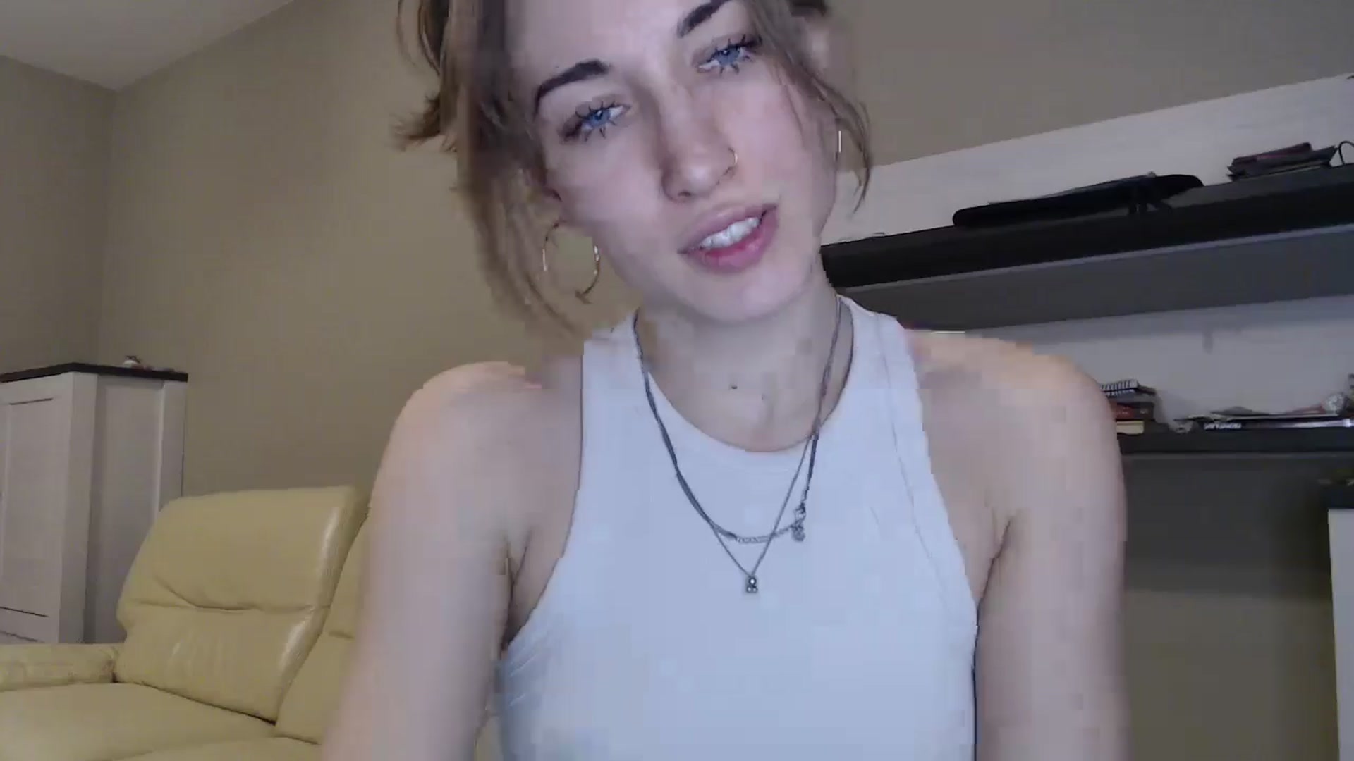 Gallery image thumbnail from GalaxyAnisia's myfreecams stream on, 11/06/2024, 20:02 image 2 of 20