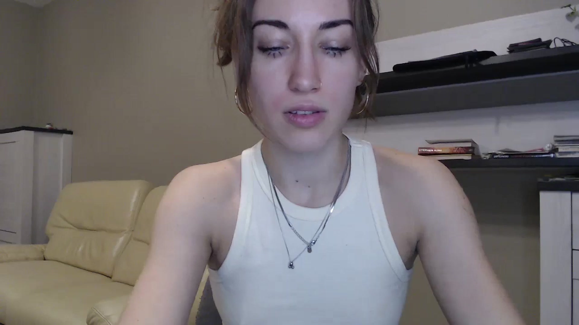 Gallery image thumbnail from GalaxyAnisia's myfreecams stream on, 11/07/2024, 19:13 image 2 of 20